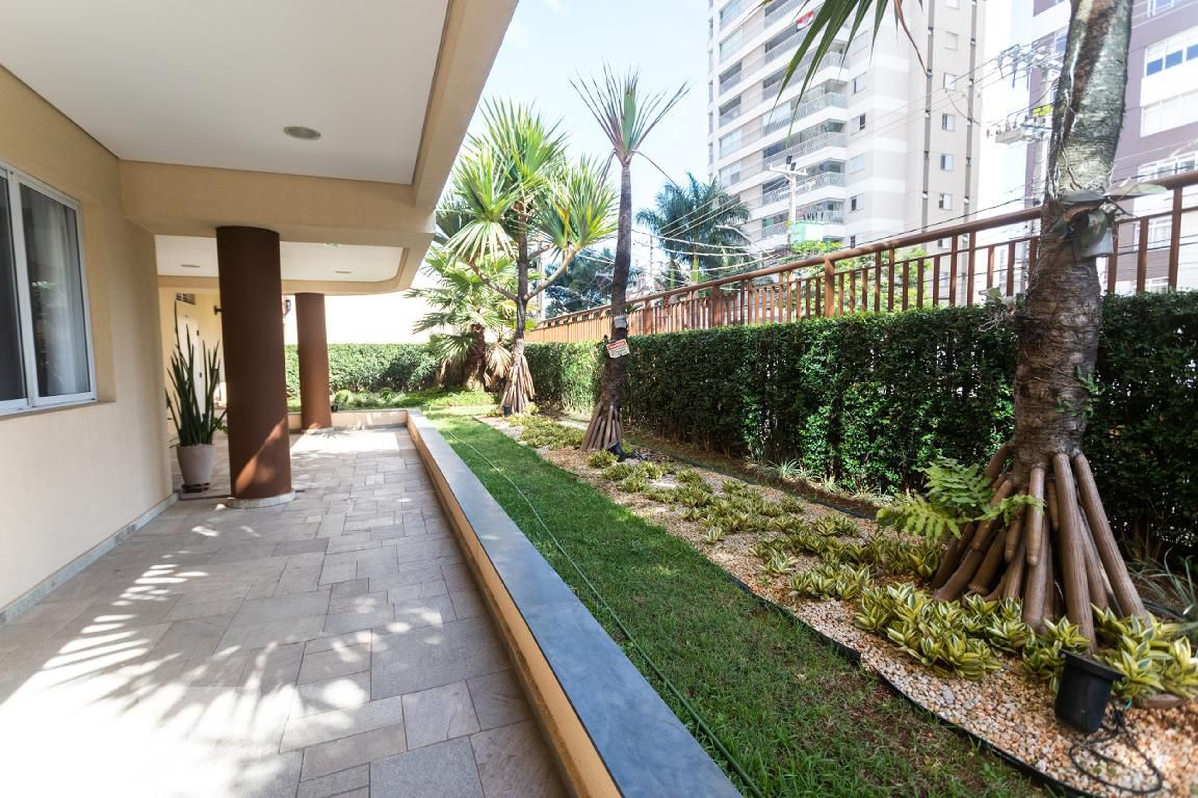 Área Comum - Edifício La Defense