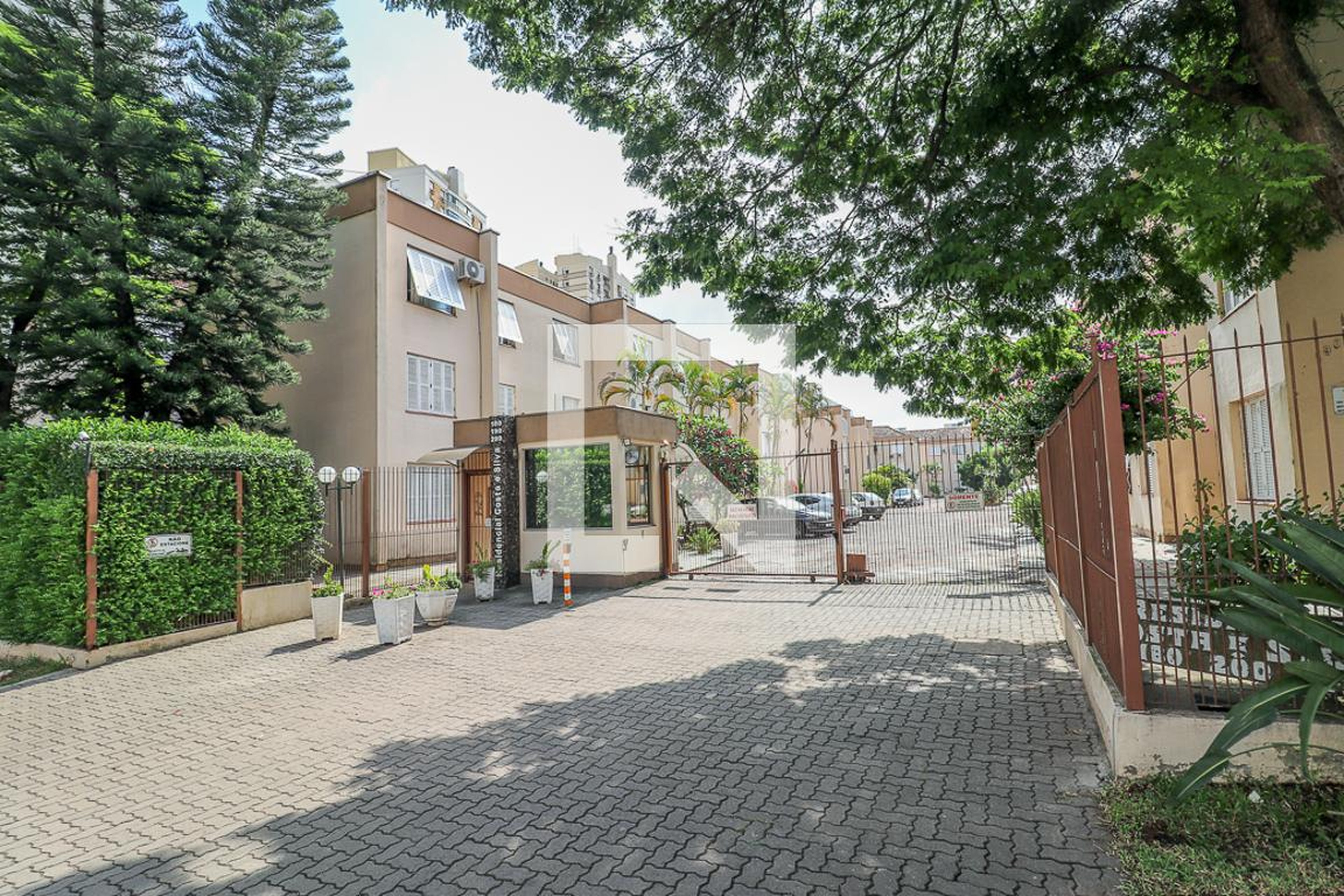 Fachada Condomínio Costa e Silva