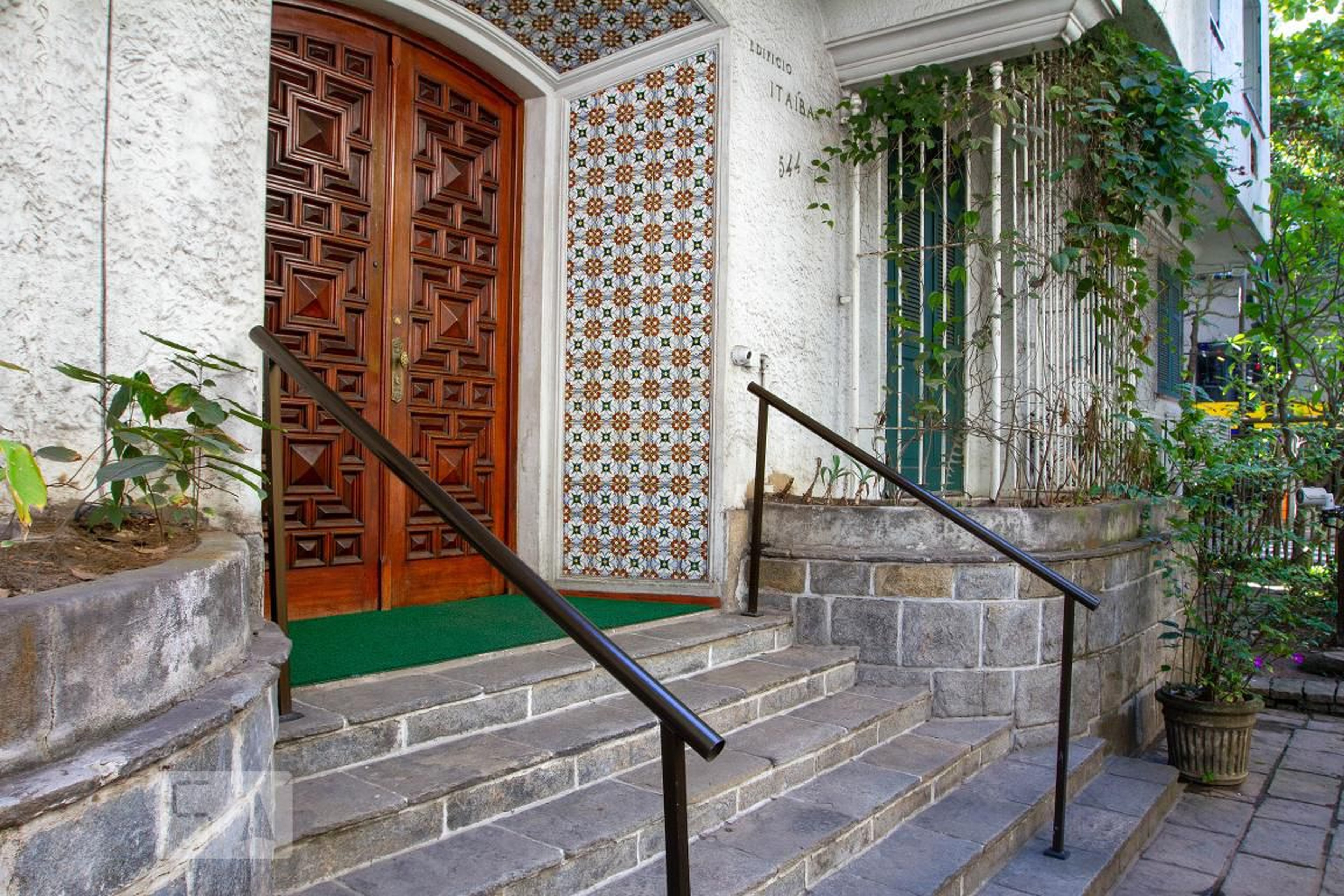 Entrada do Prédio - Itaíba