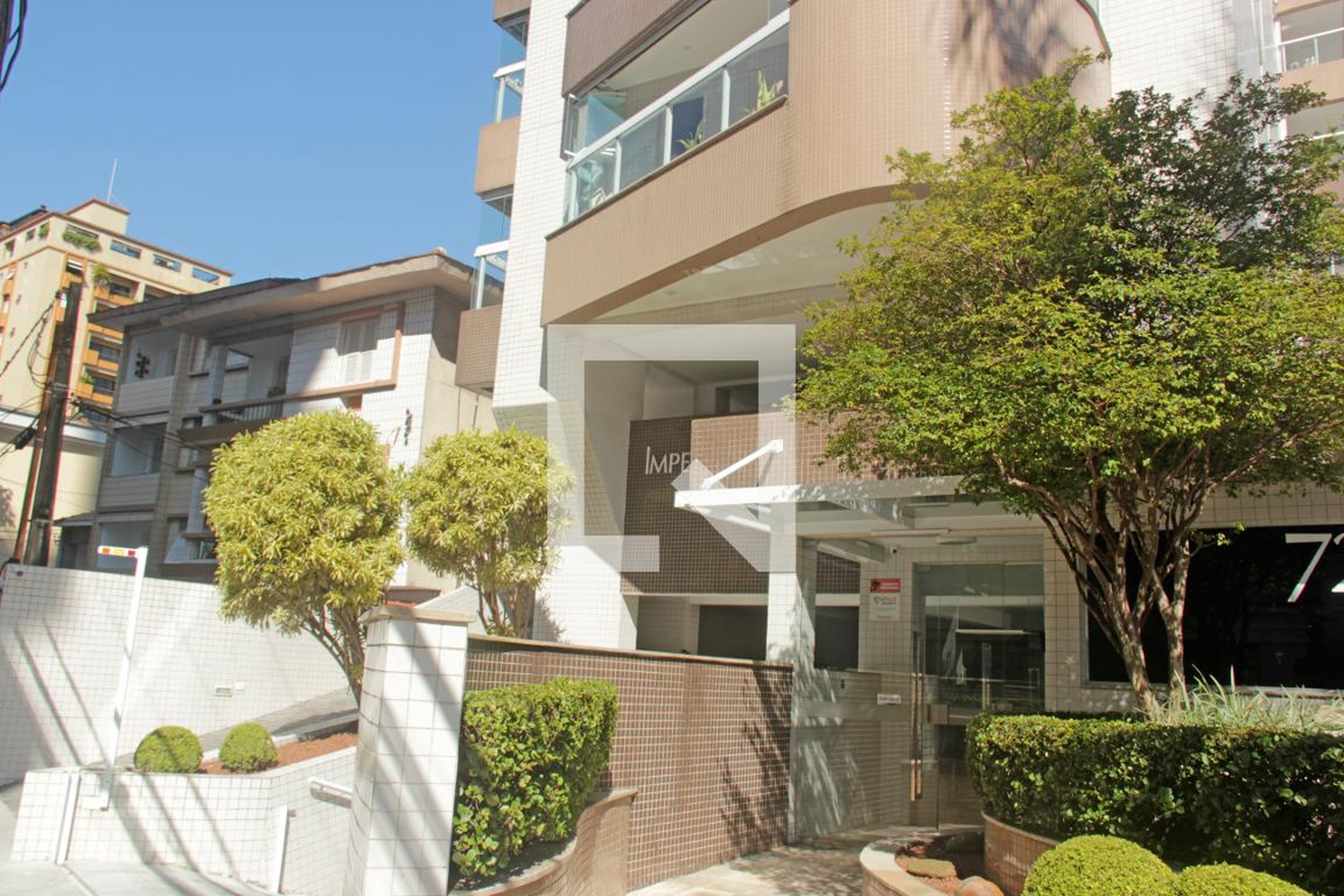 Fachada Condomínio Imperial Residence