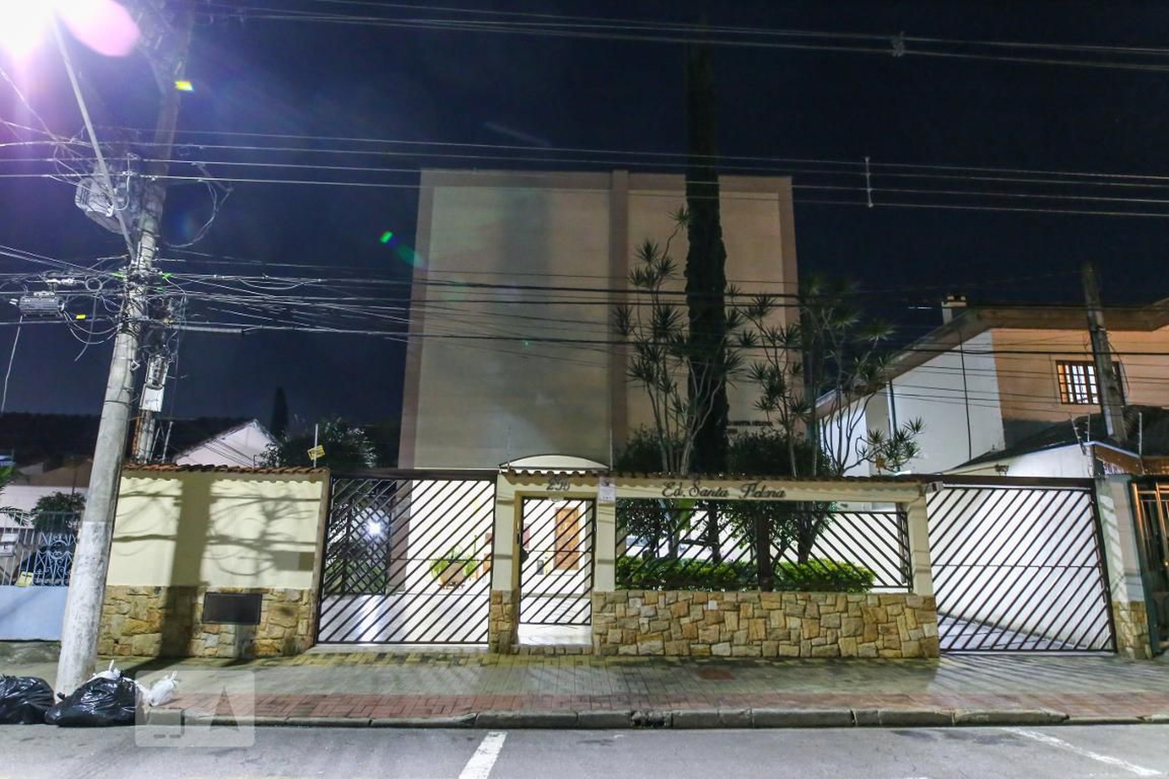 Fachada Condomínio em Rua Jorge Barbosa Moreira, 256