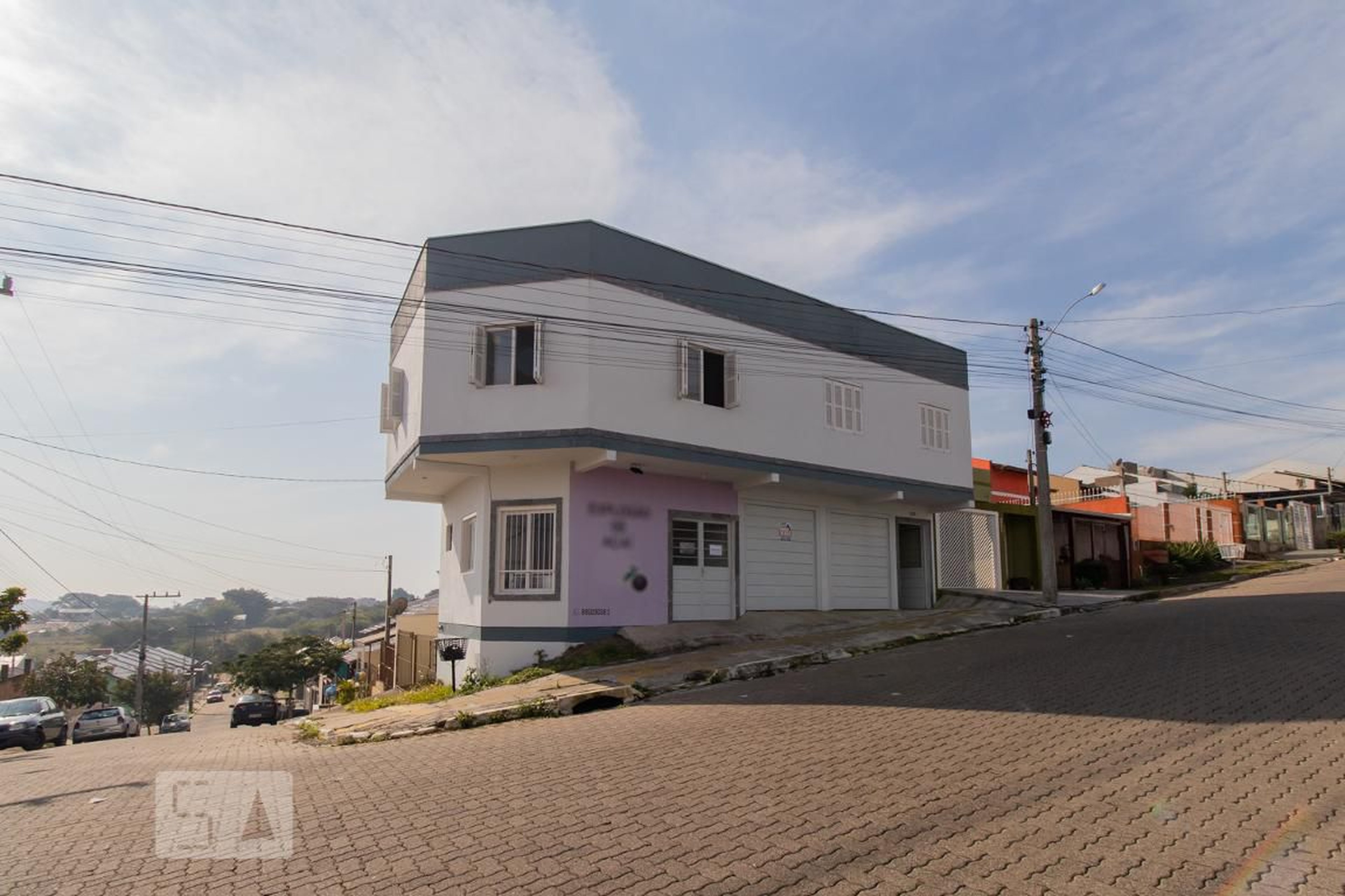 Fachada Condomínio em Rua Porto Mauá, 525