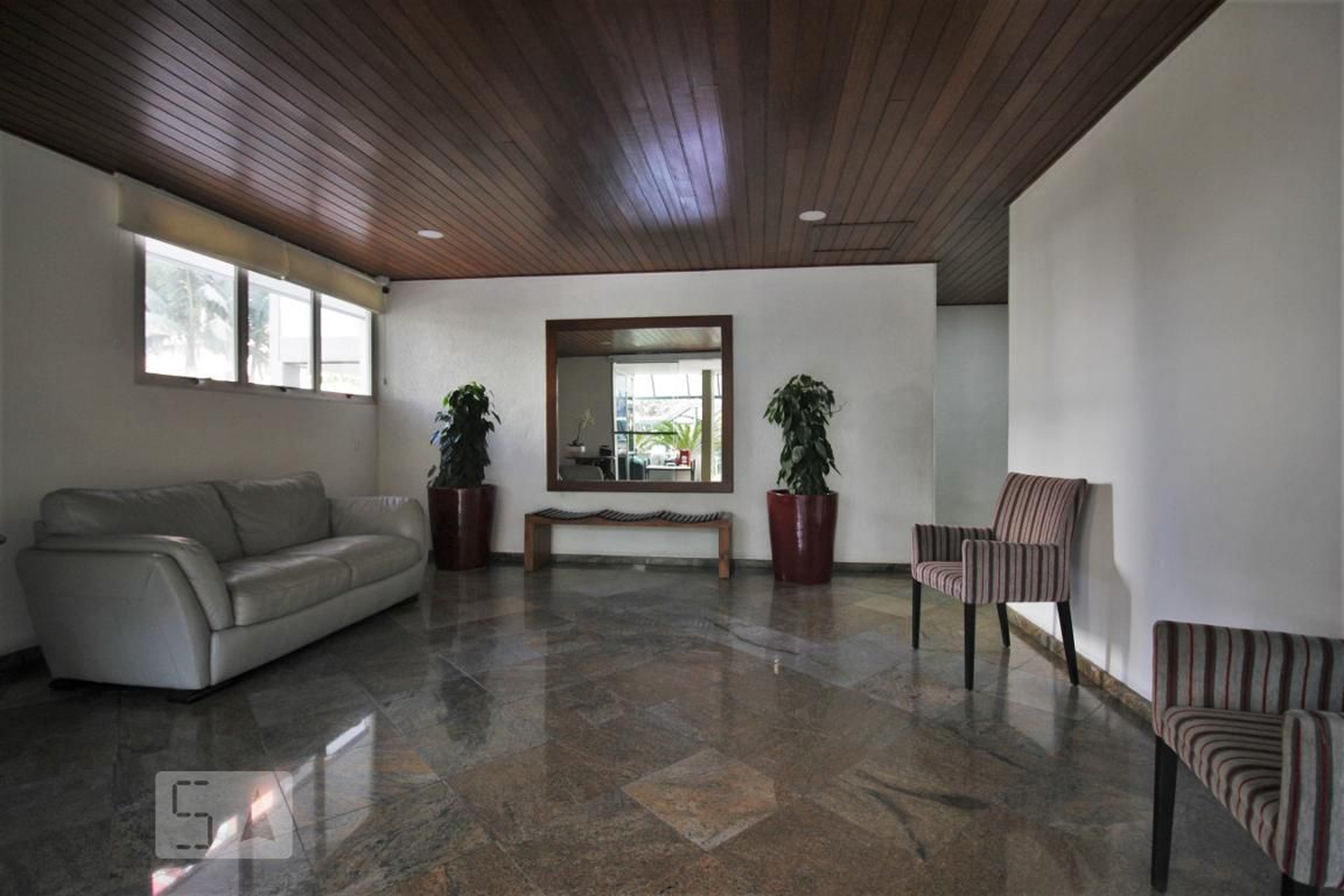 Hall social - Maison Fontantainebleau