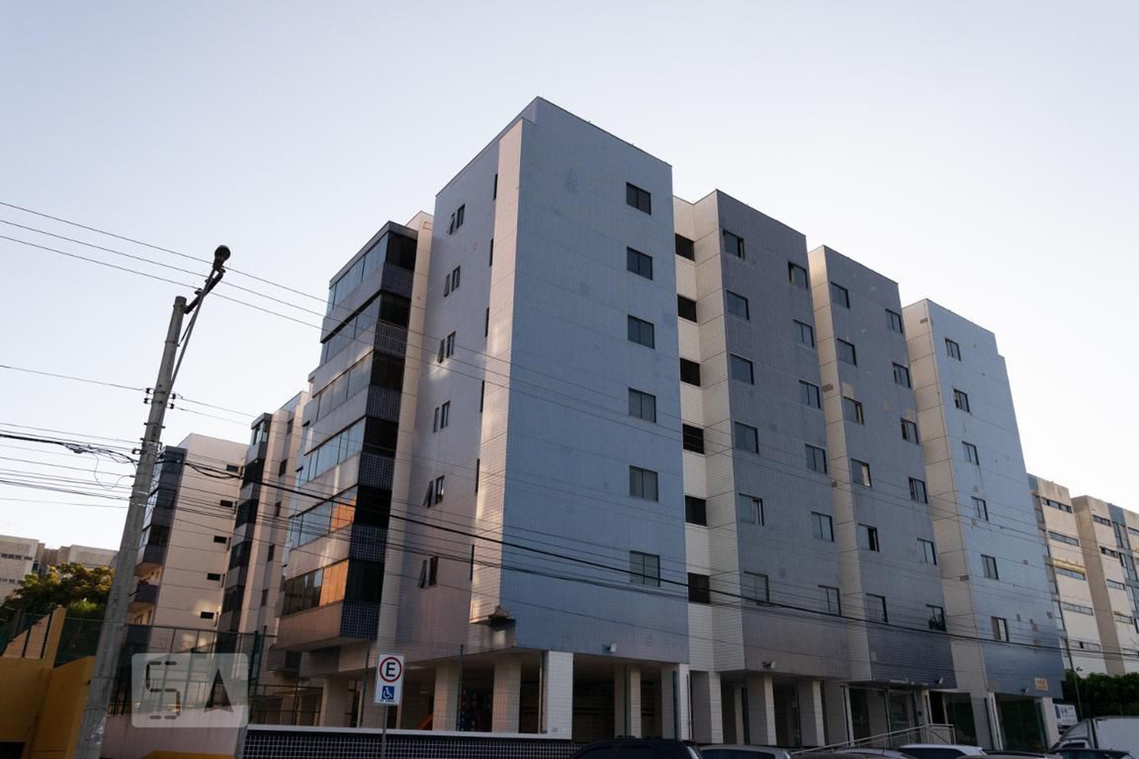 Condomínio Condomínio em Qi 23, Lote 10 Bloco A