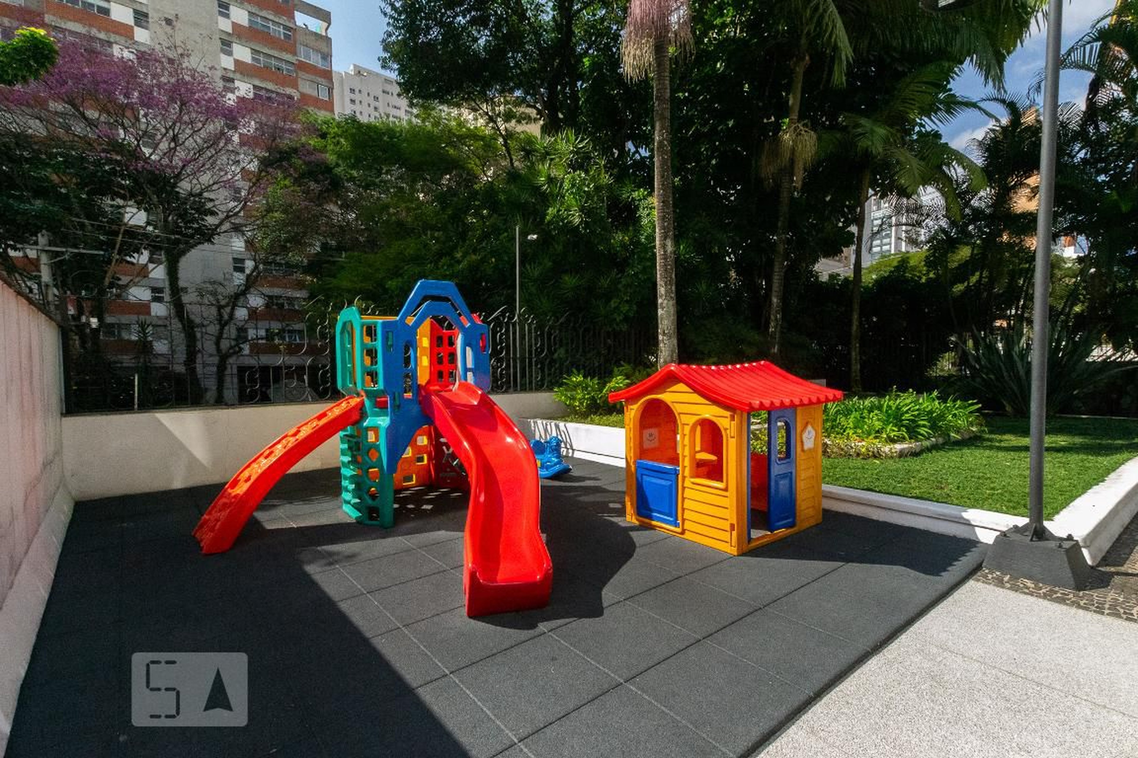 Playground - Vila Farnese