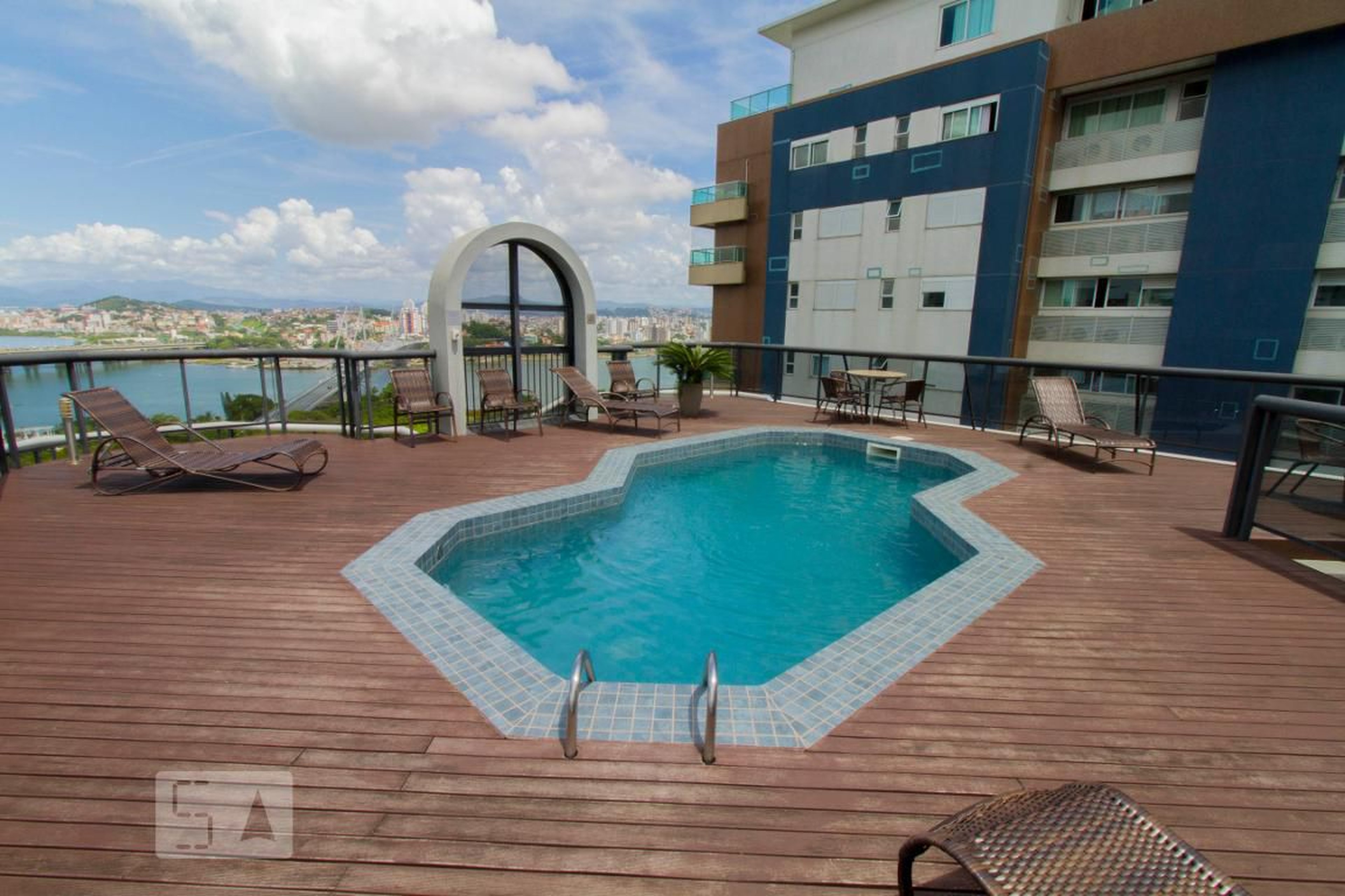 Piscina - Hotel Faial