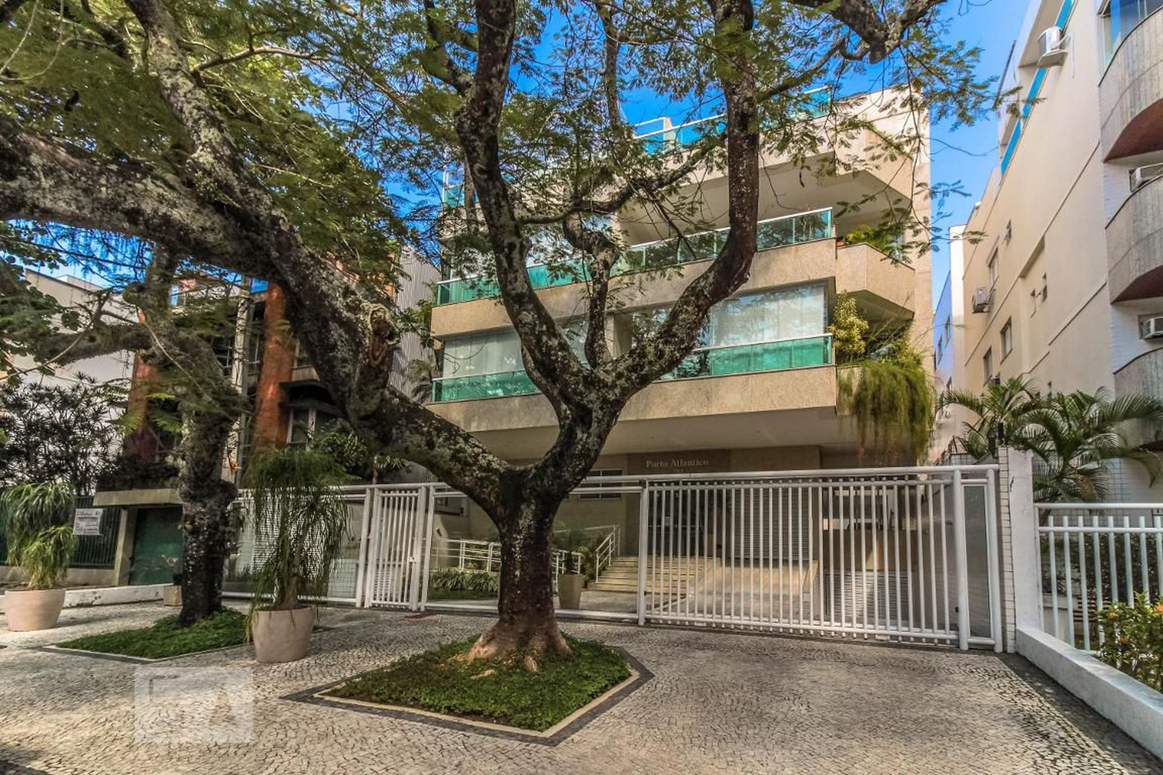 Fachada Condomínio Porto Atlantico