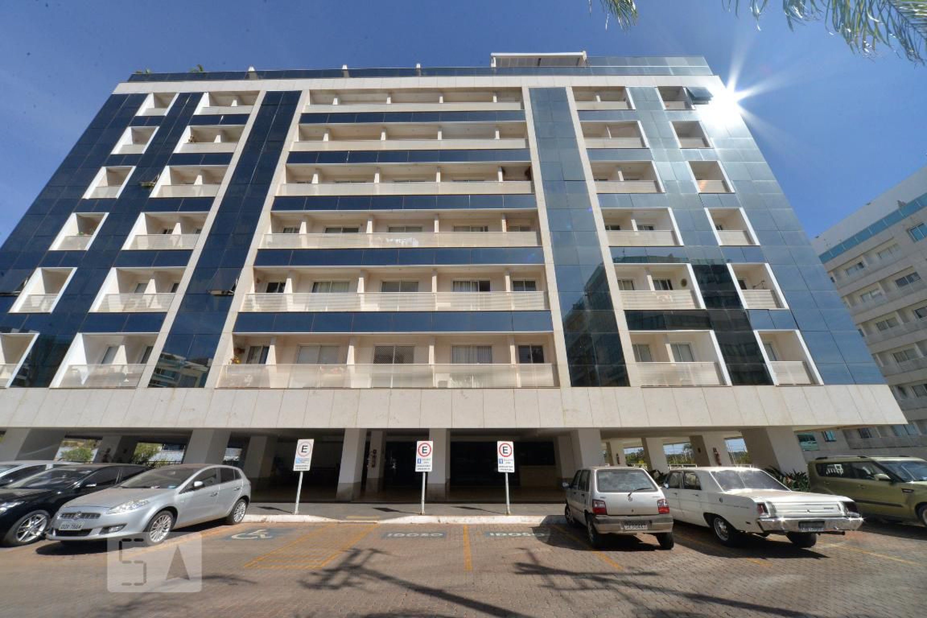 Fachada Condomínio em Sqnw 311 Bloco C, entrada A