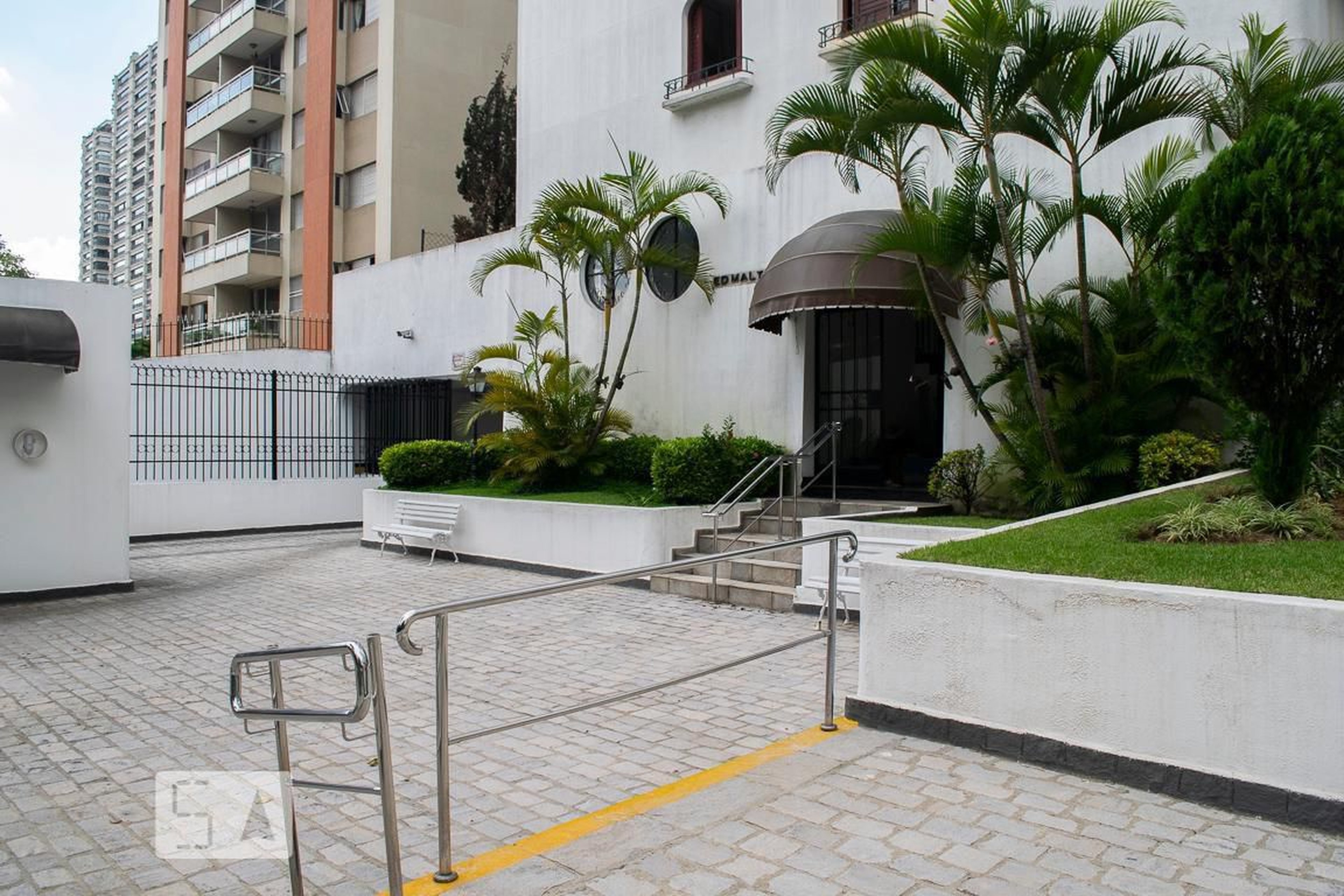 Área Externa - Edifício Malta