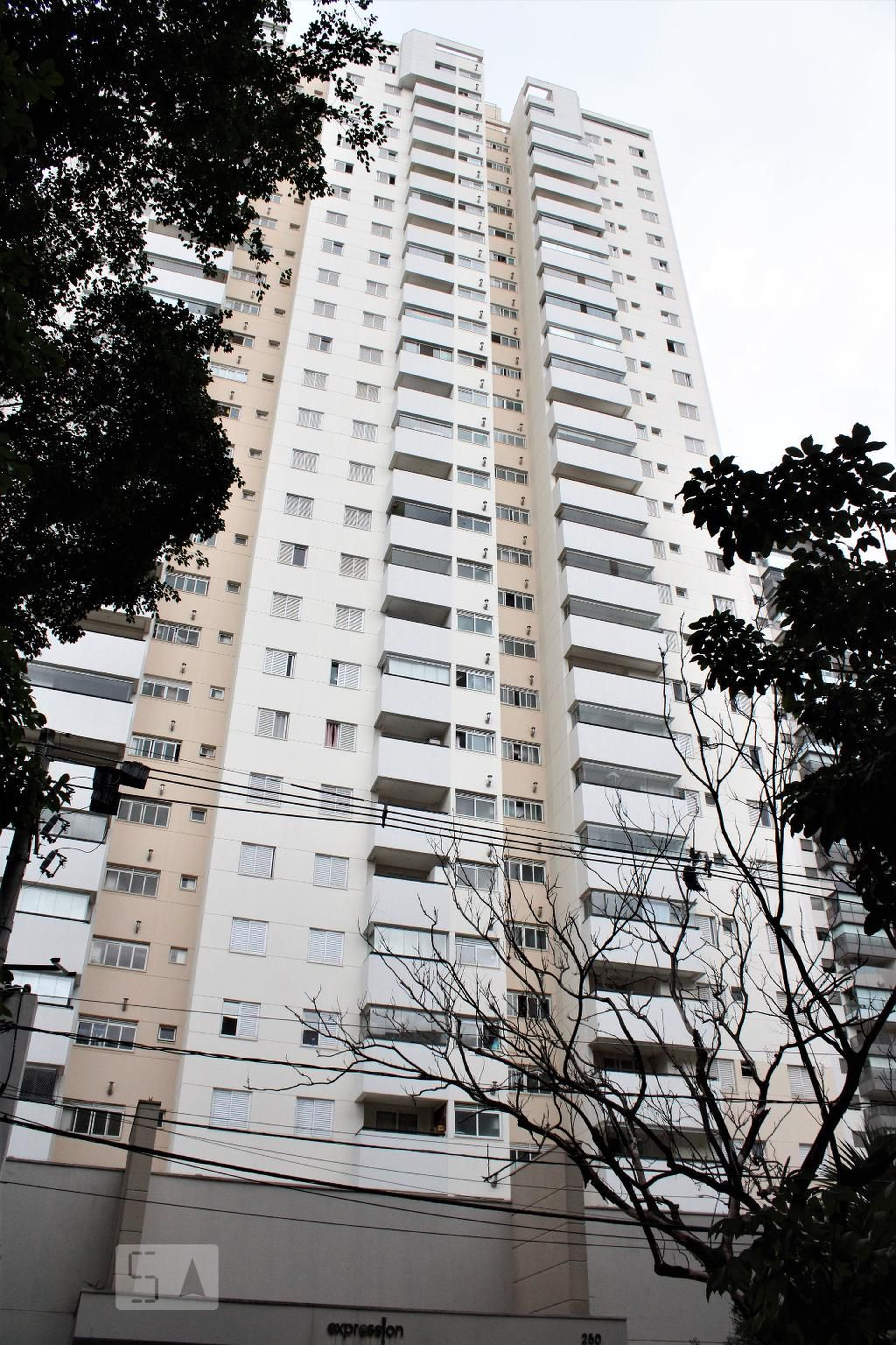 Fachada do prédio Condomínio Expression