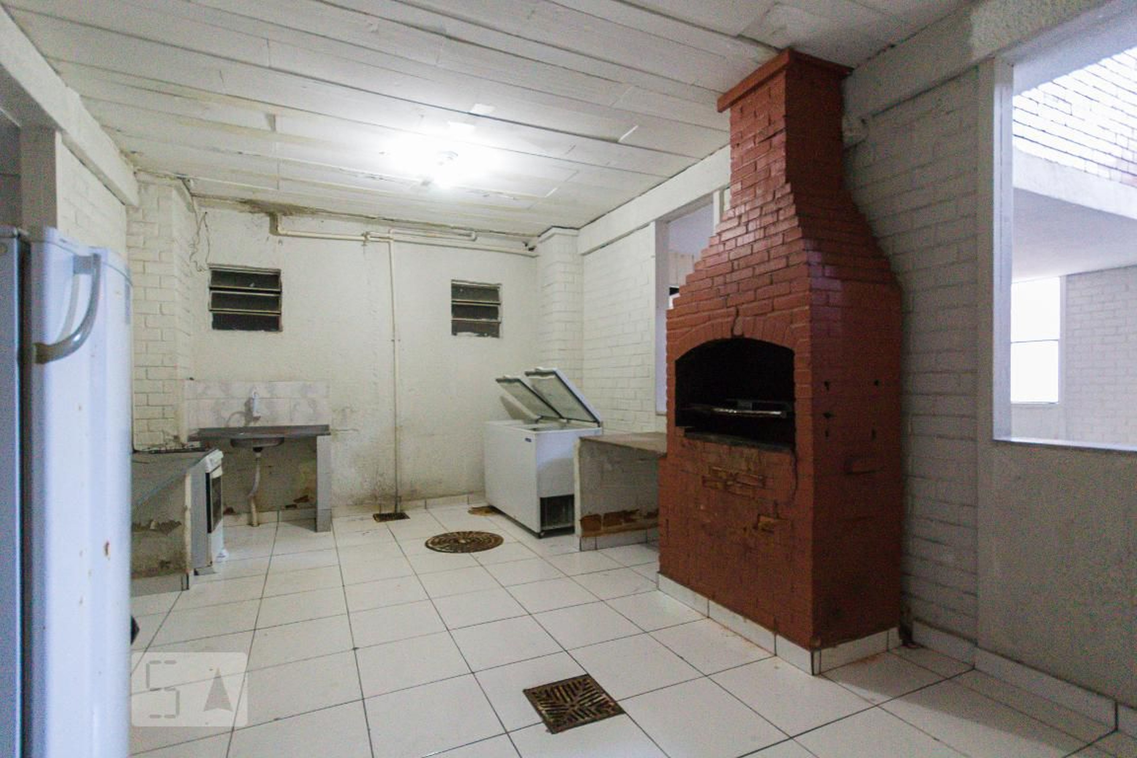 Churrasqueira - Res Mapendi