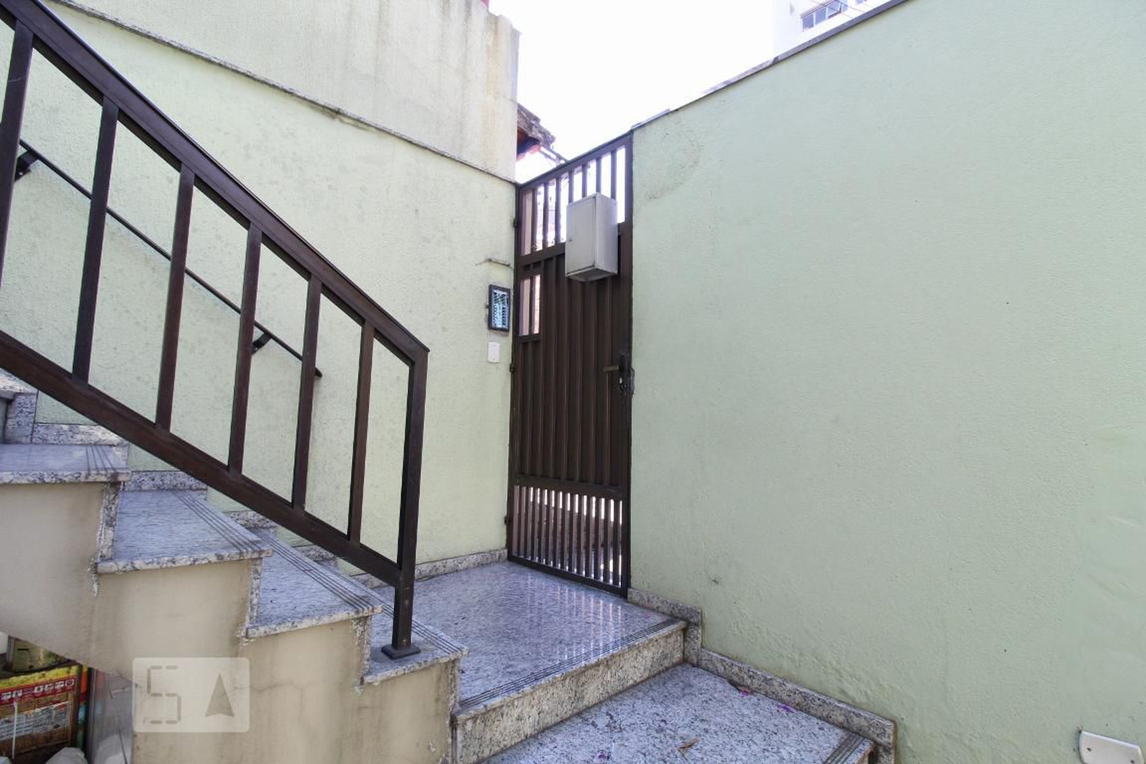 Entrada social - null