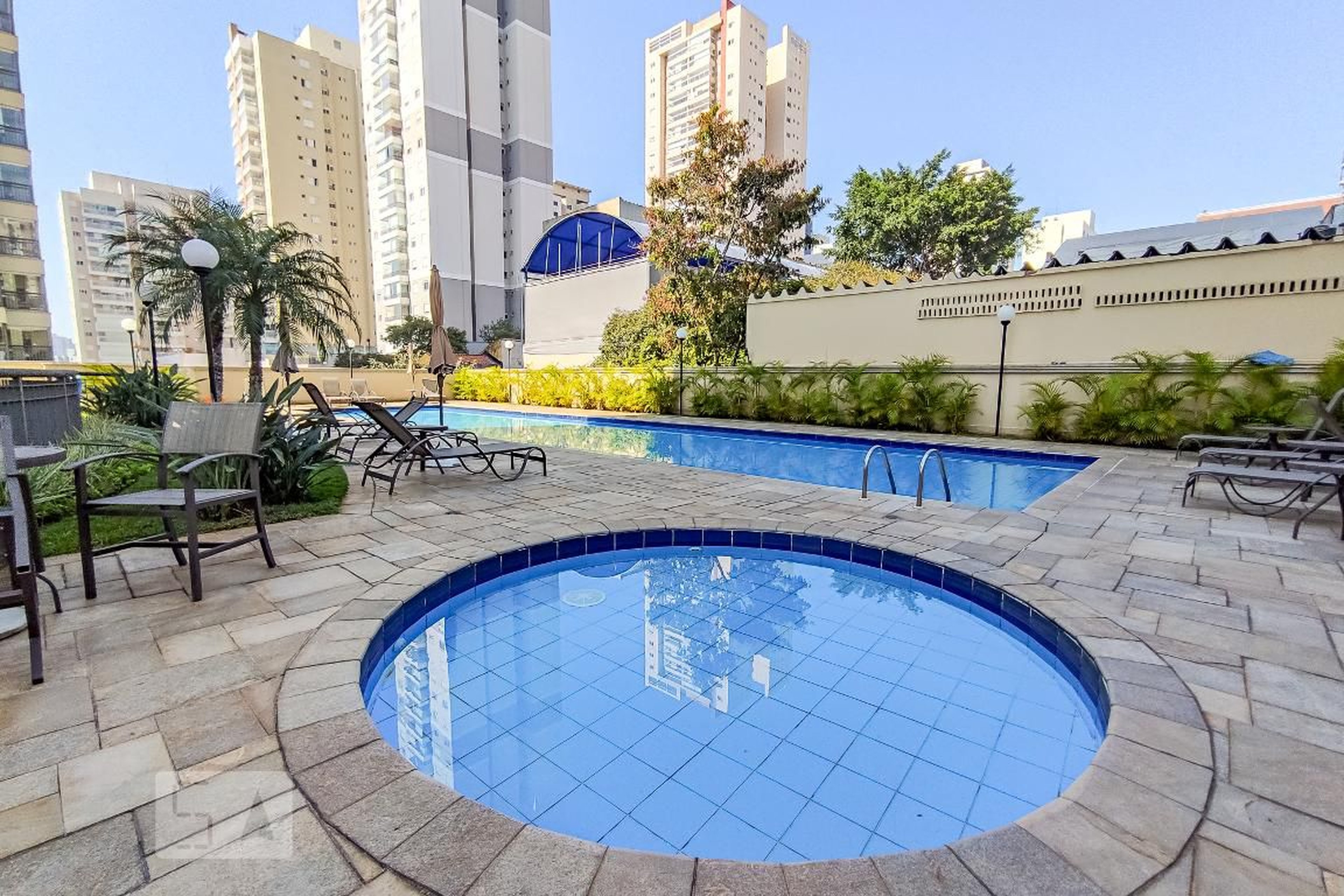 Piscina - Edifício Ilha de Capri Tropical