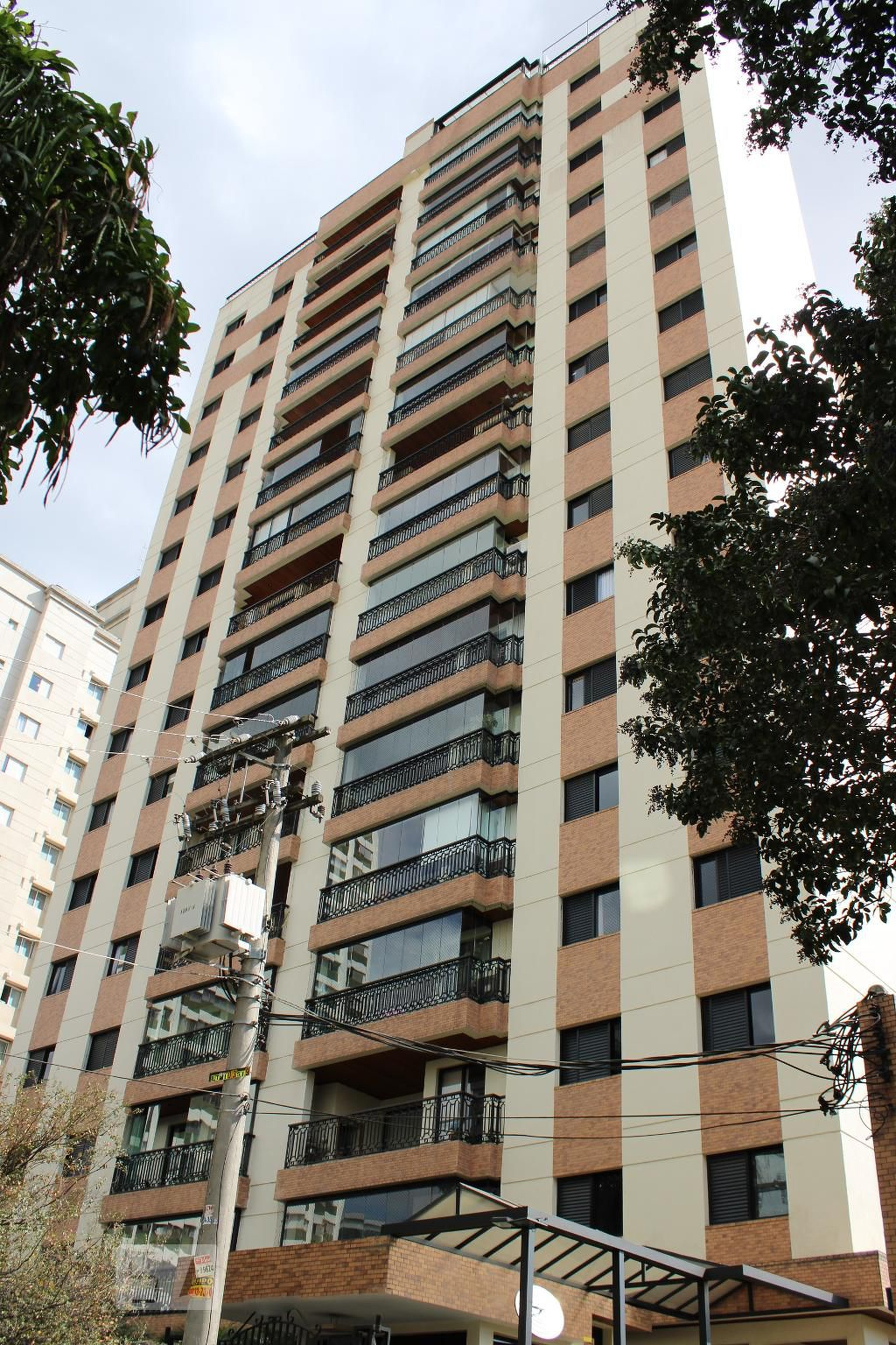 Fachada do prédio Condomínio Vila Toscana Perdizes