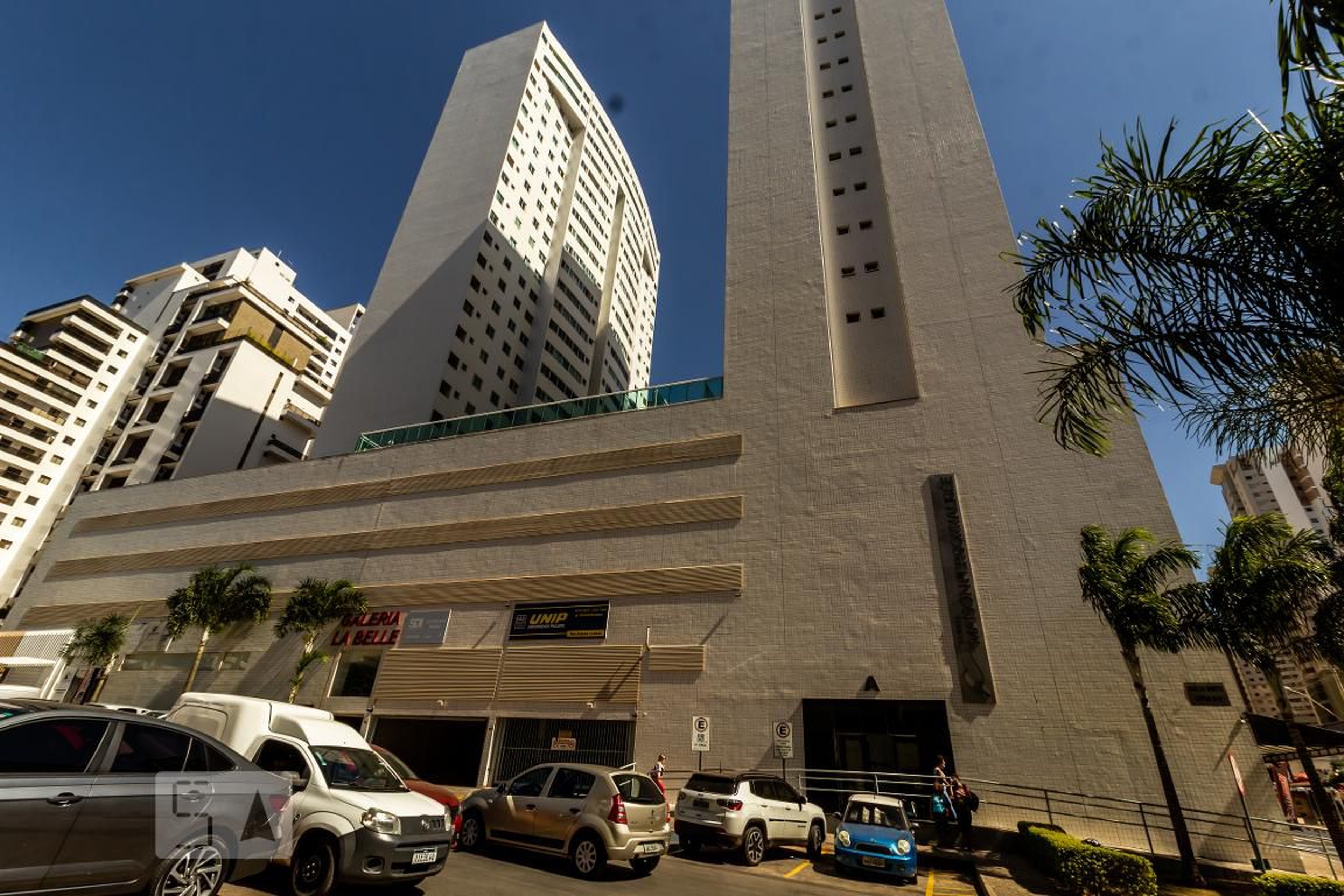 Fachada Condomínio La Belle Maison Personalisé