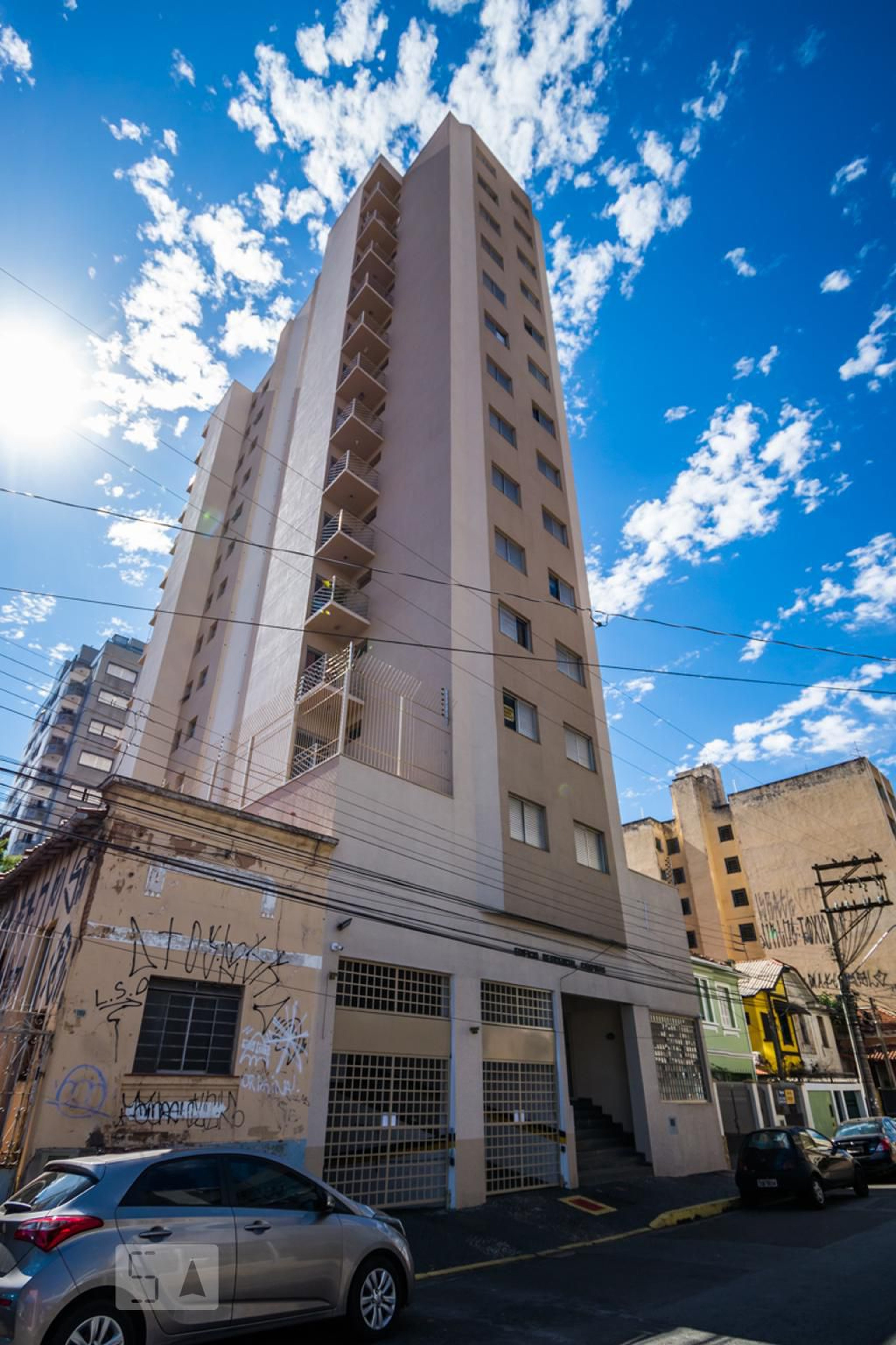 Fachada Condomínio em Rua Saldanha Marinho, 1180