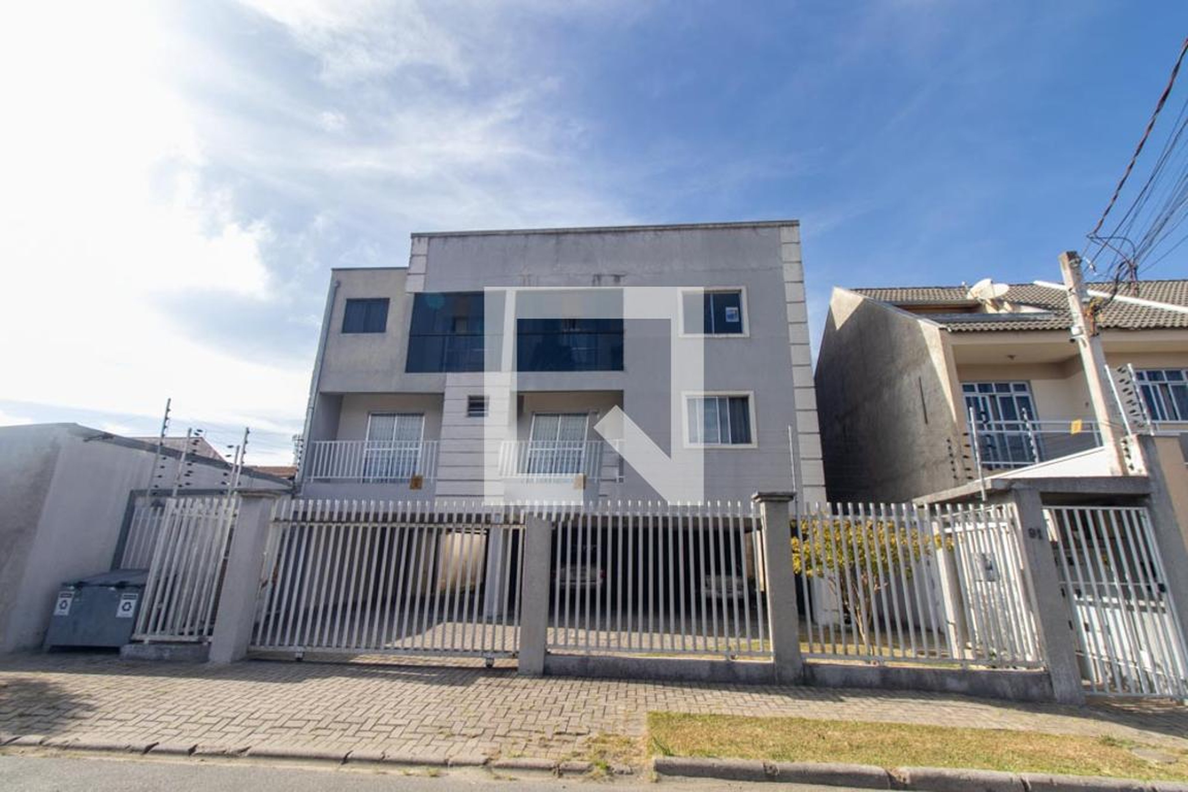 Fachada Condomínio Ed. Vitória