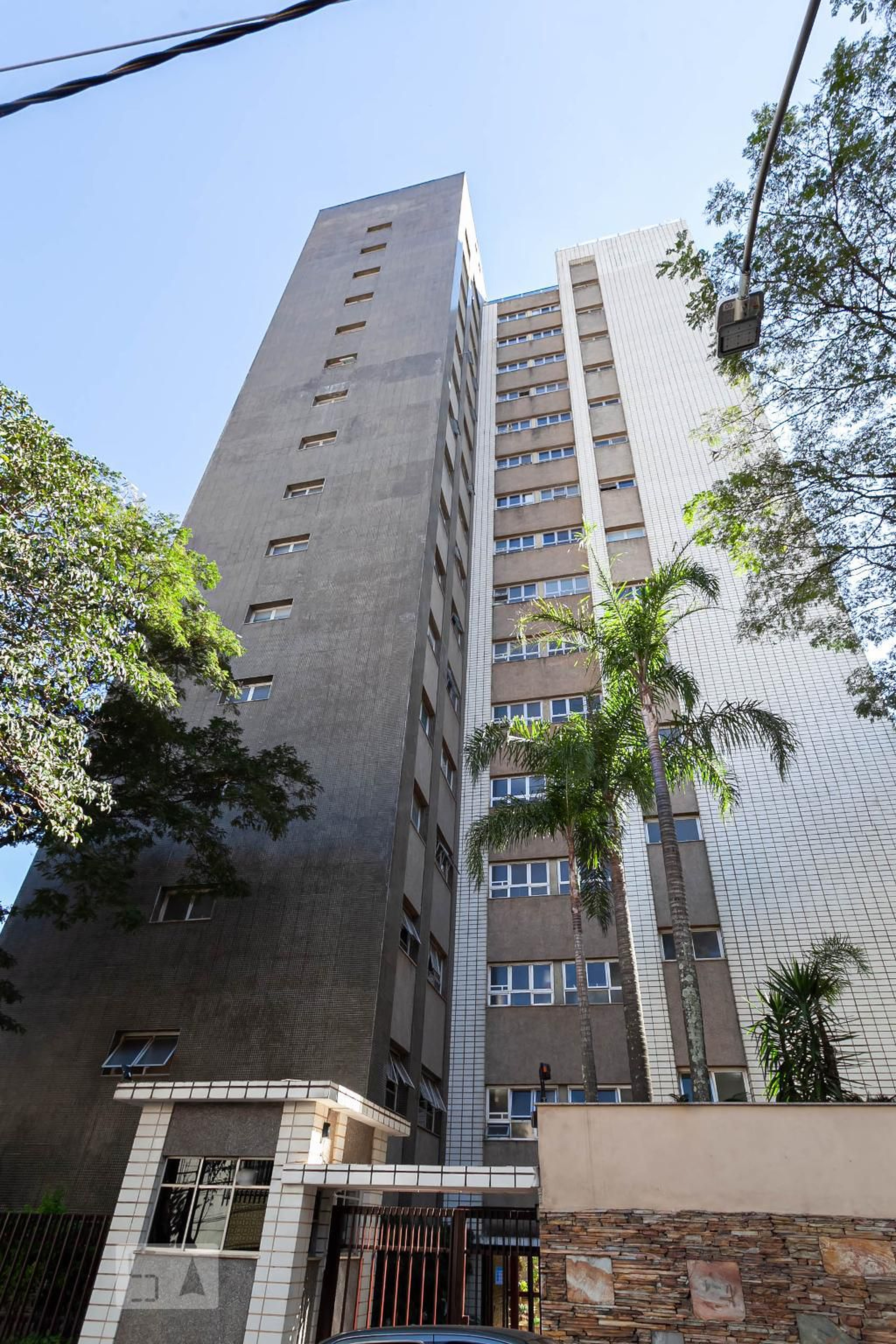 Fachada do prédio Condomínio Flora