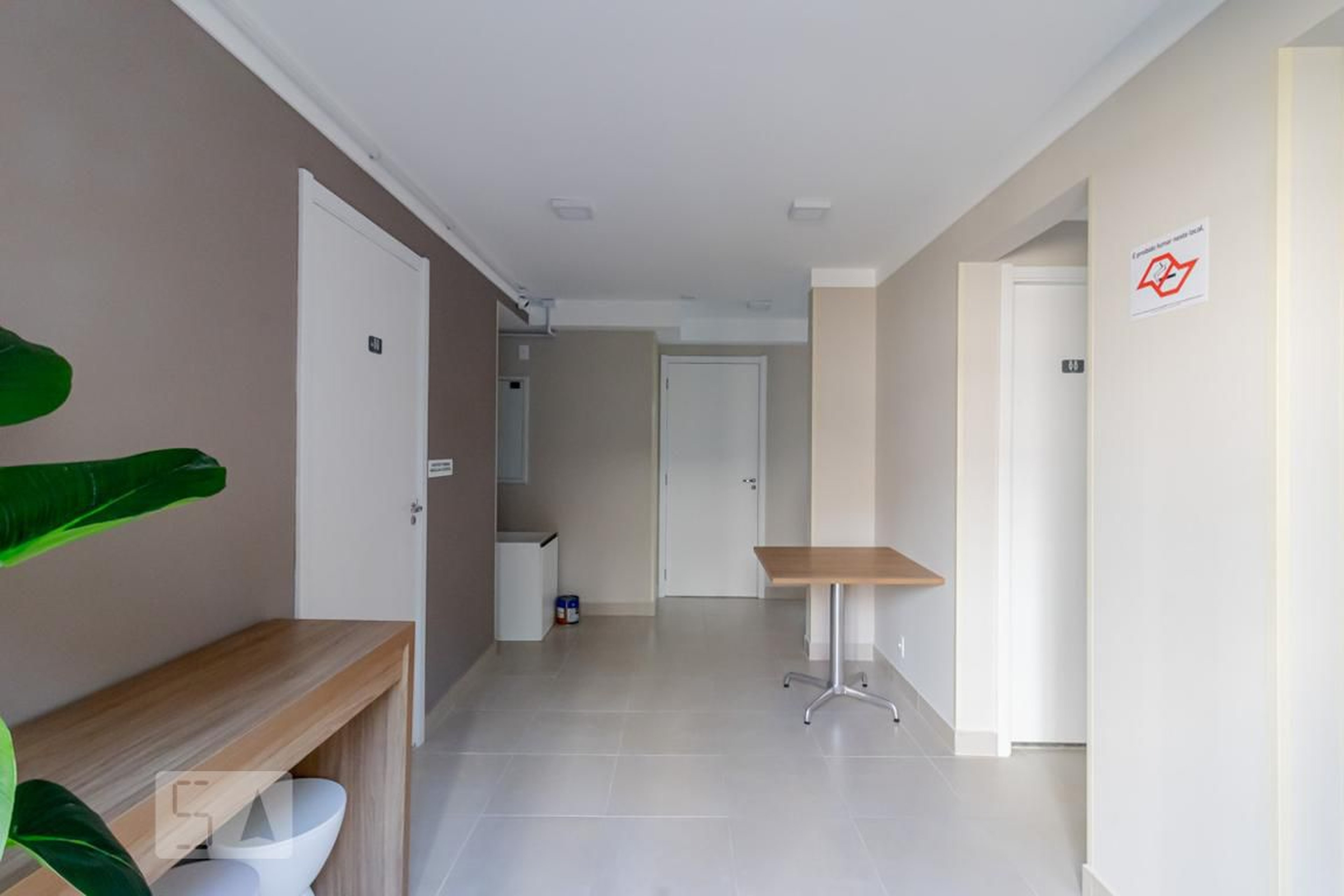 Hall de Entrada Condomínio Plano e Cursino Ourives 1