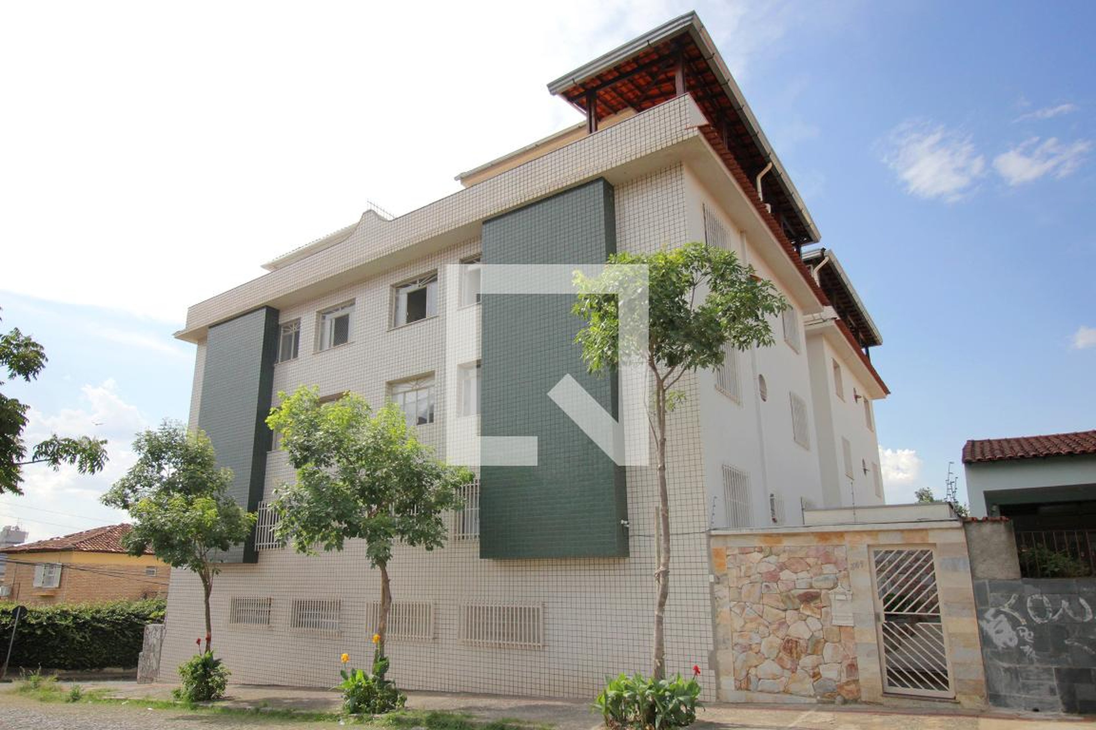 Fachada do Prédio Condomínio em Rua General Tibúrcio, 341