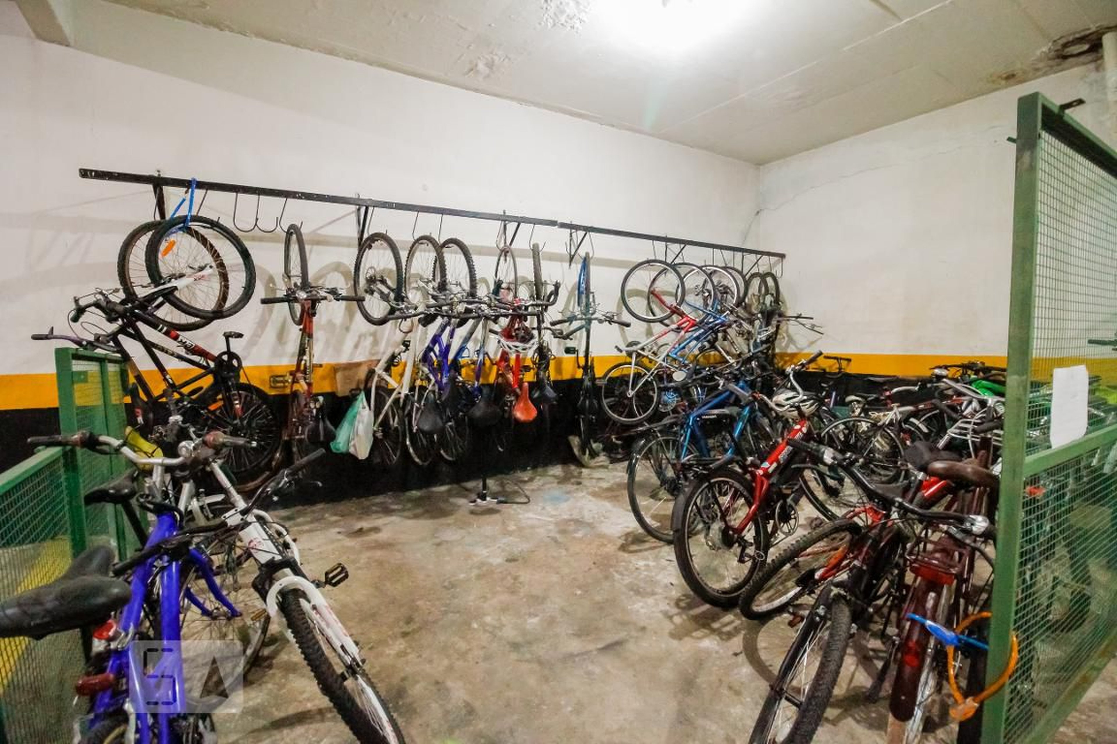 Bicicletário - Edifício Vizien Tereza