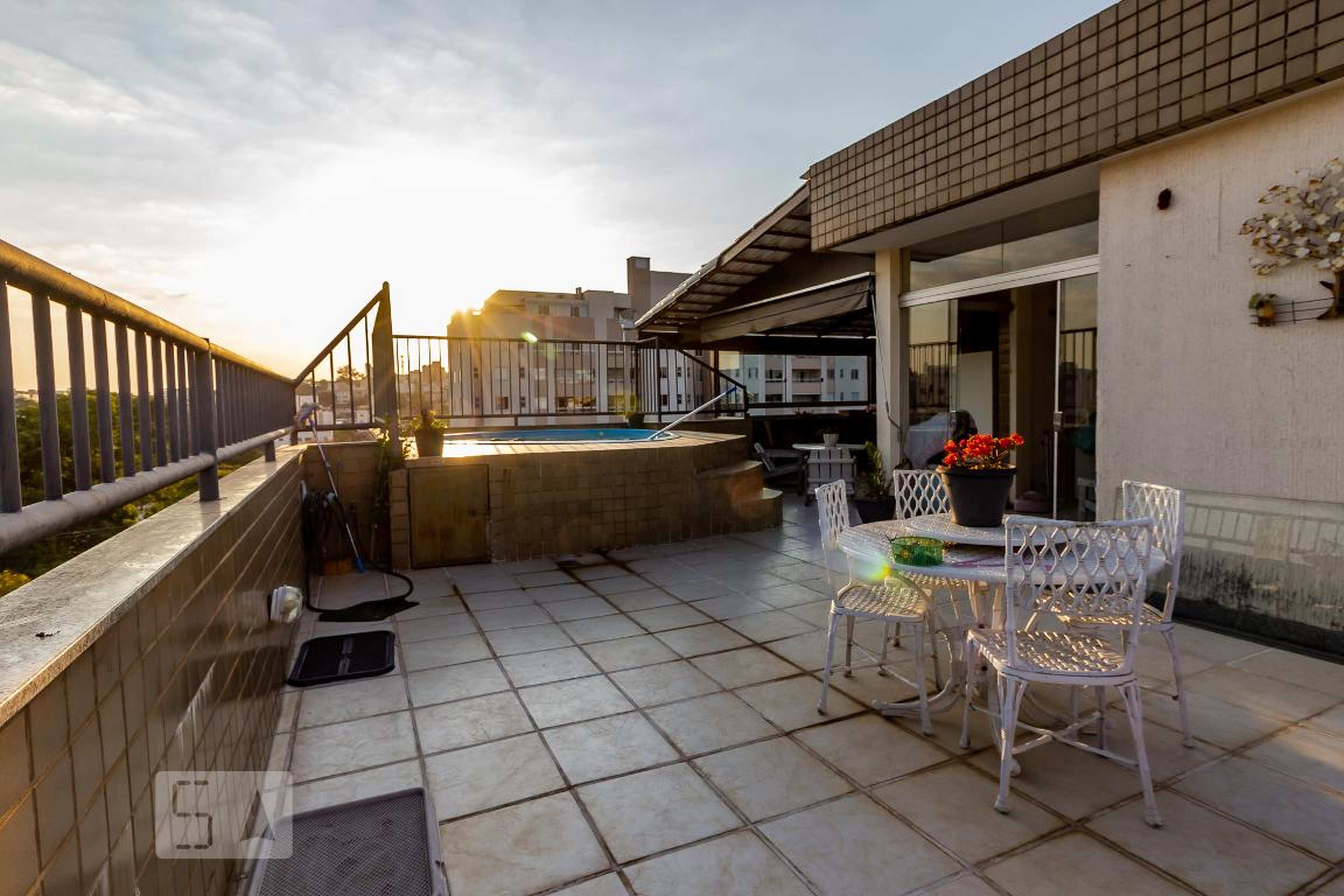 Área Externa - Residencial Cândido Naves