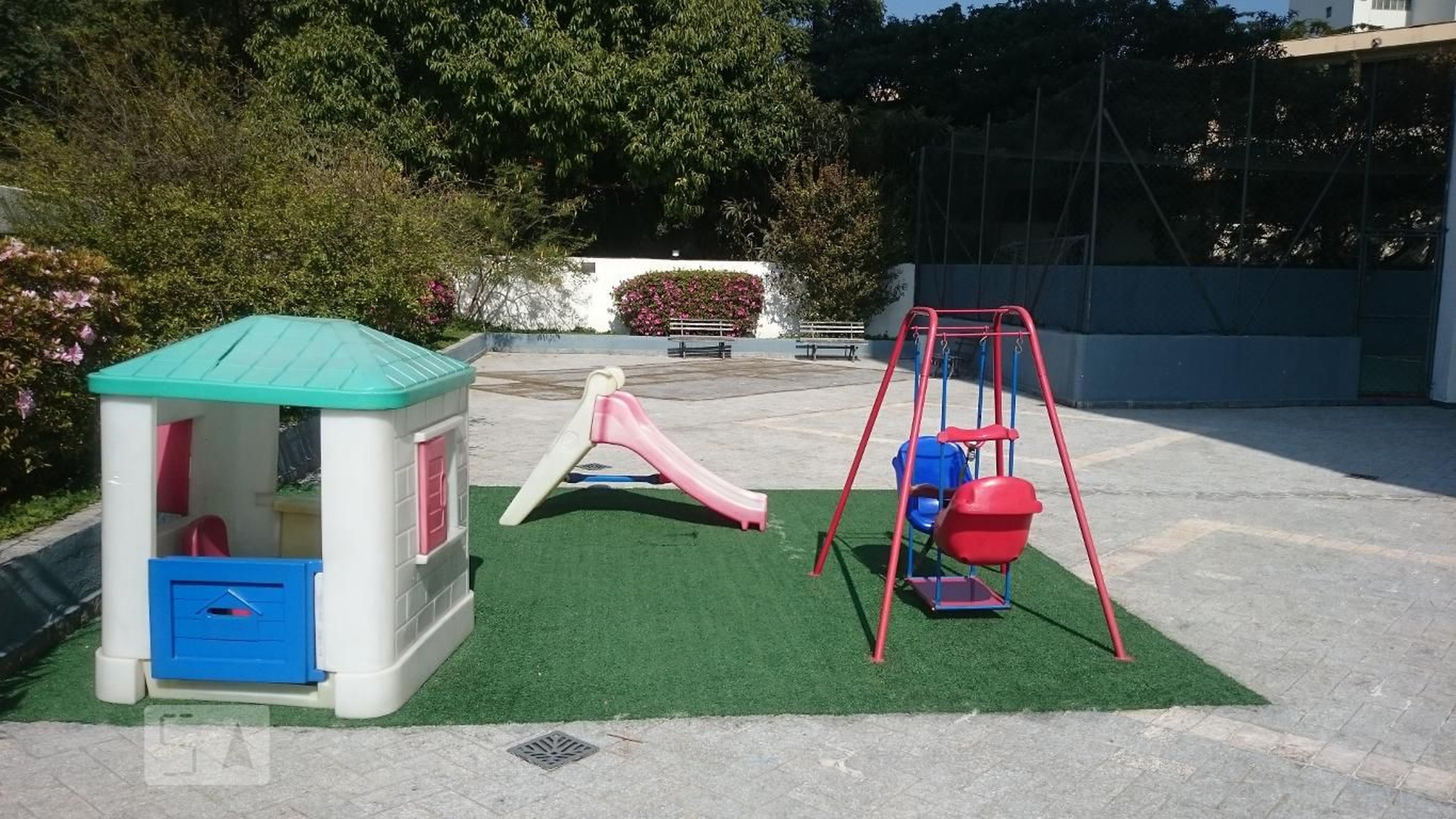 Playground - Panorama