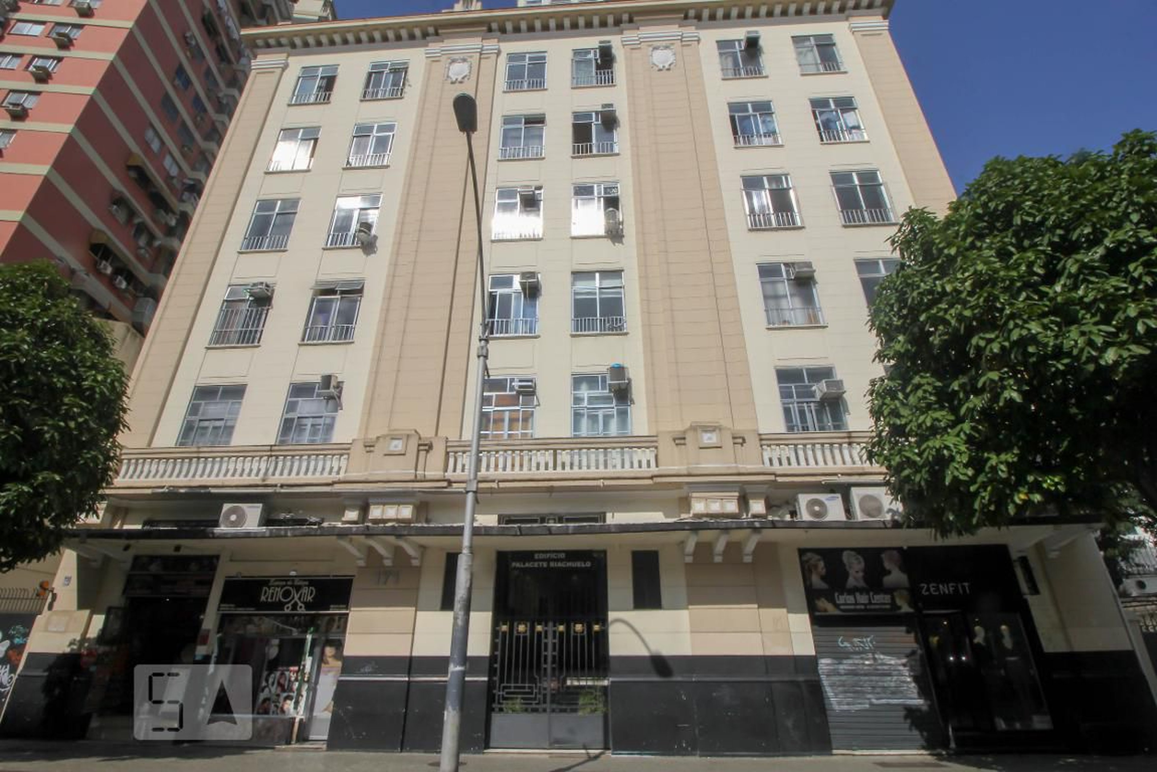 Fachada do Prédio Condomínio Palacete Riachuelo