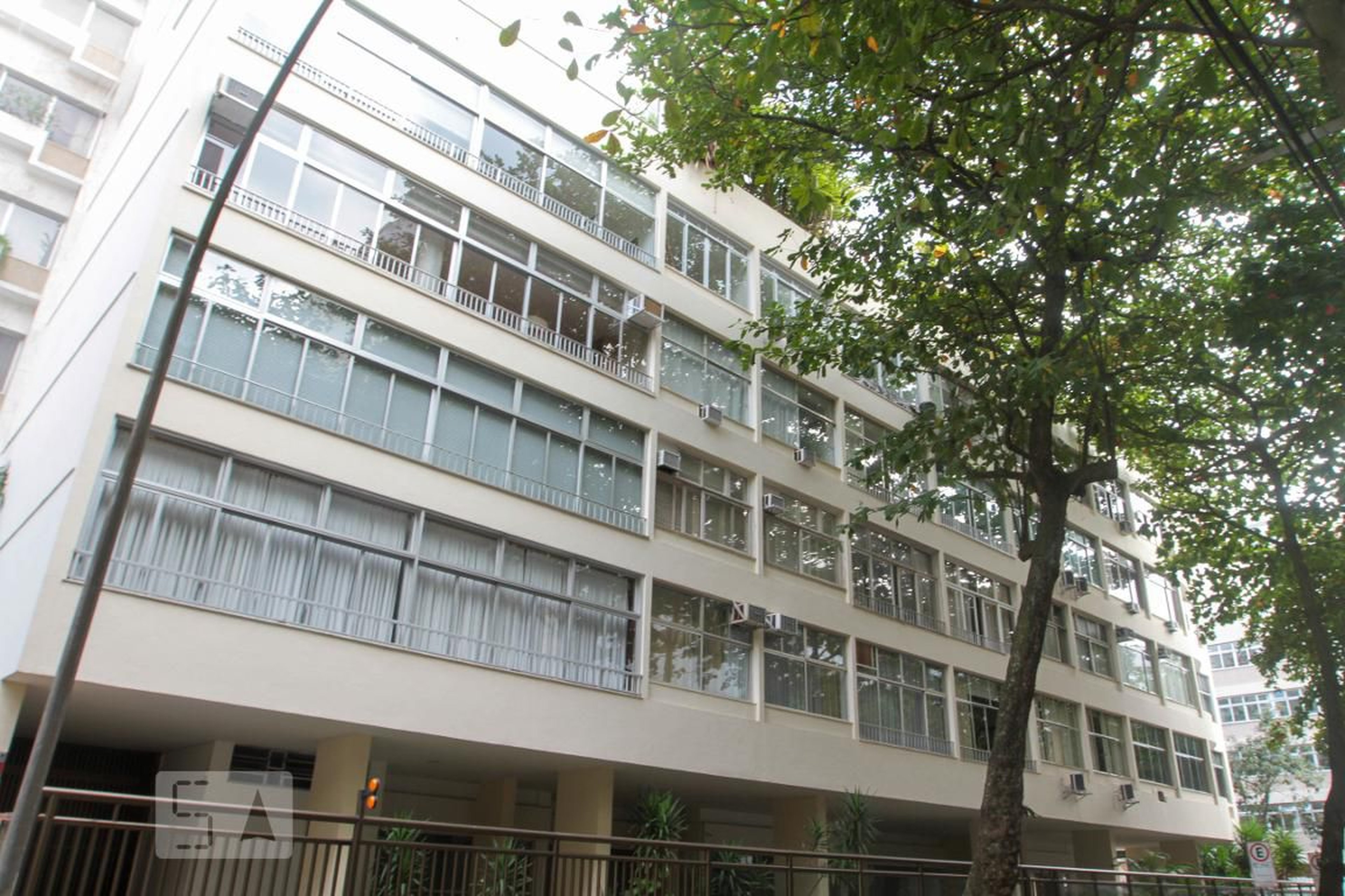 Fachada do Prédio Edifício Leblon