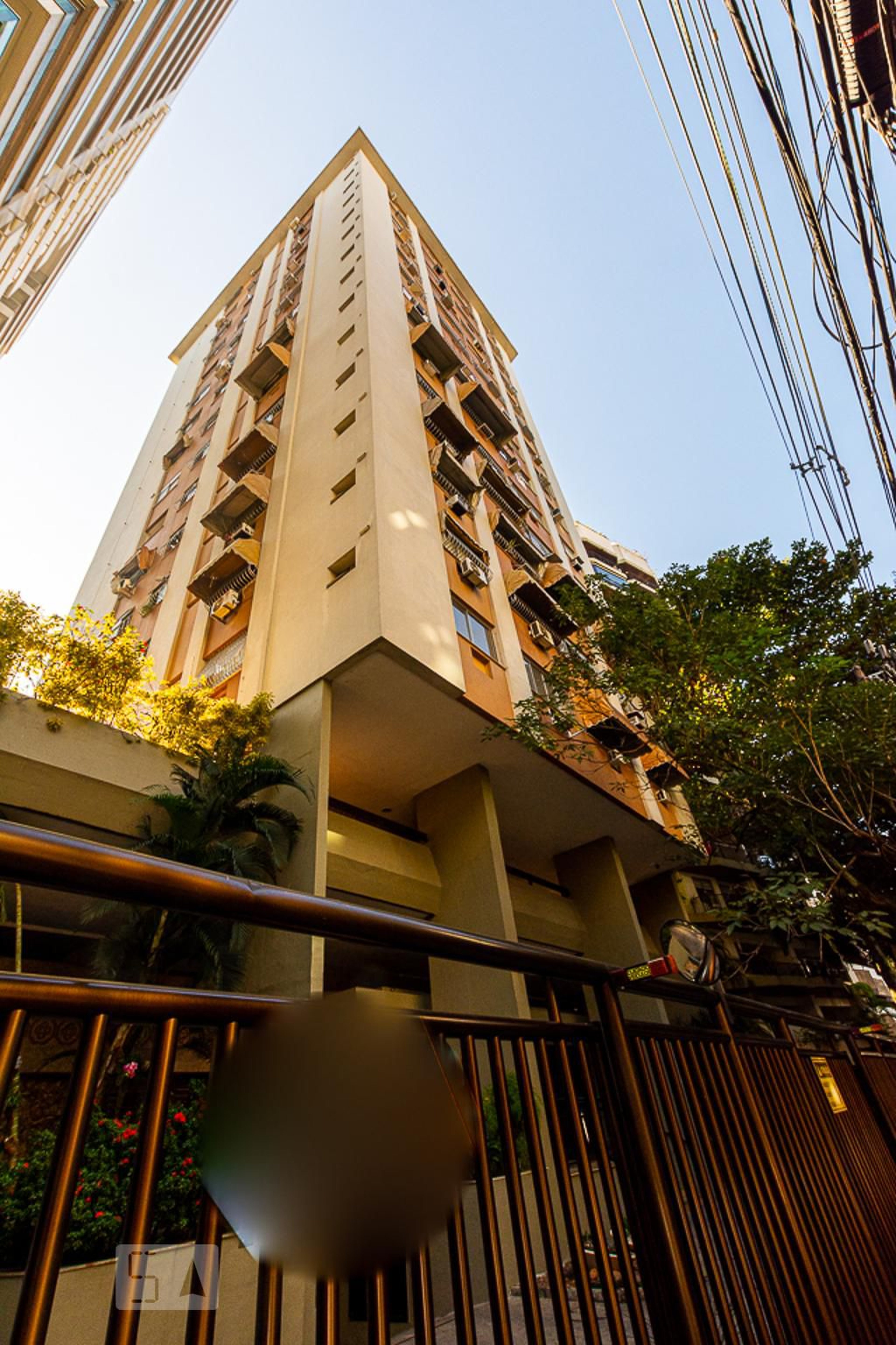 Fachada do Condomínio Condomínio Jardim São Bento