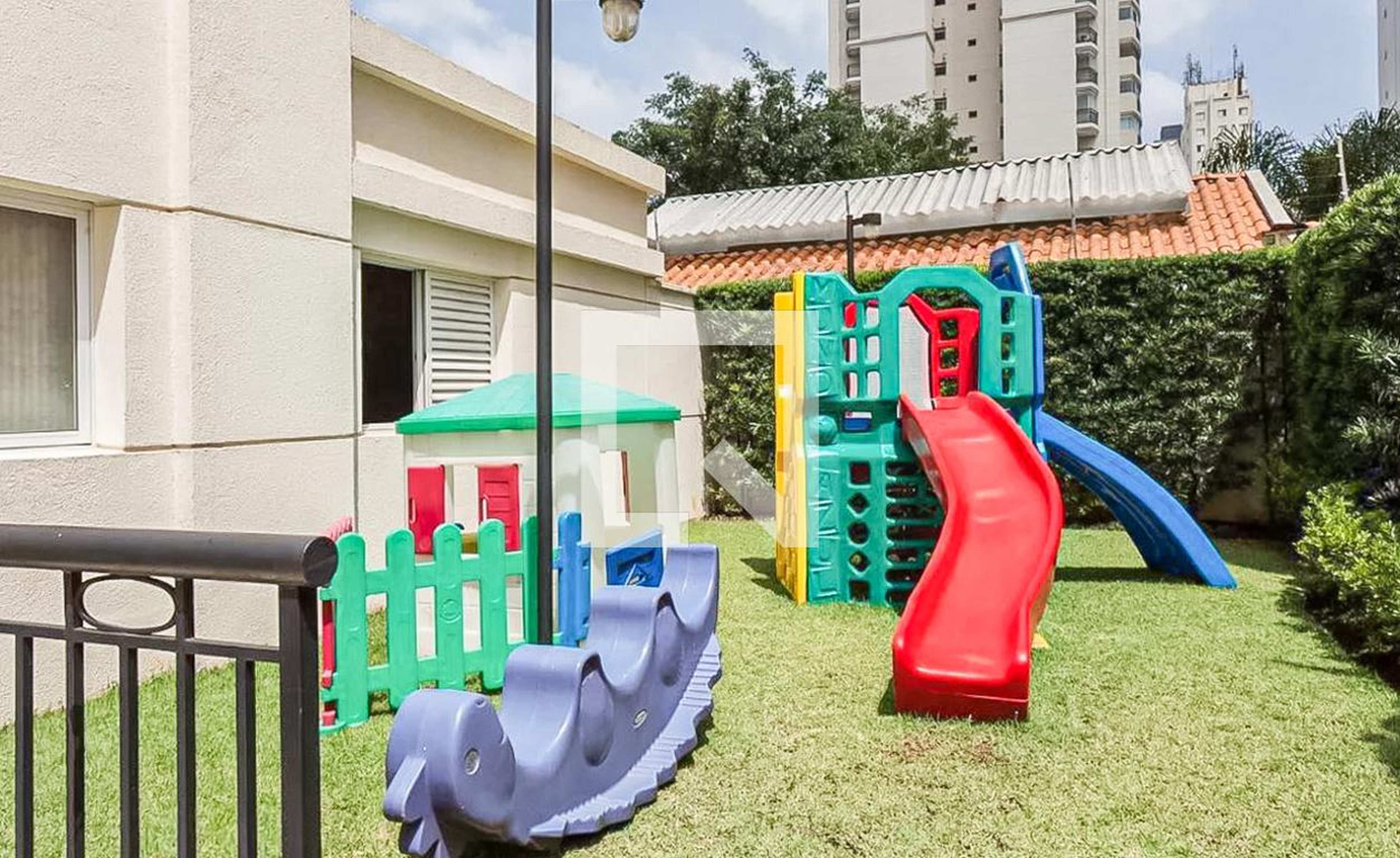 Playground - Moderno life