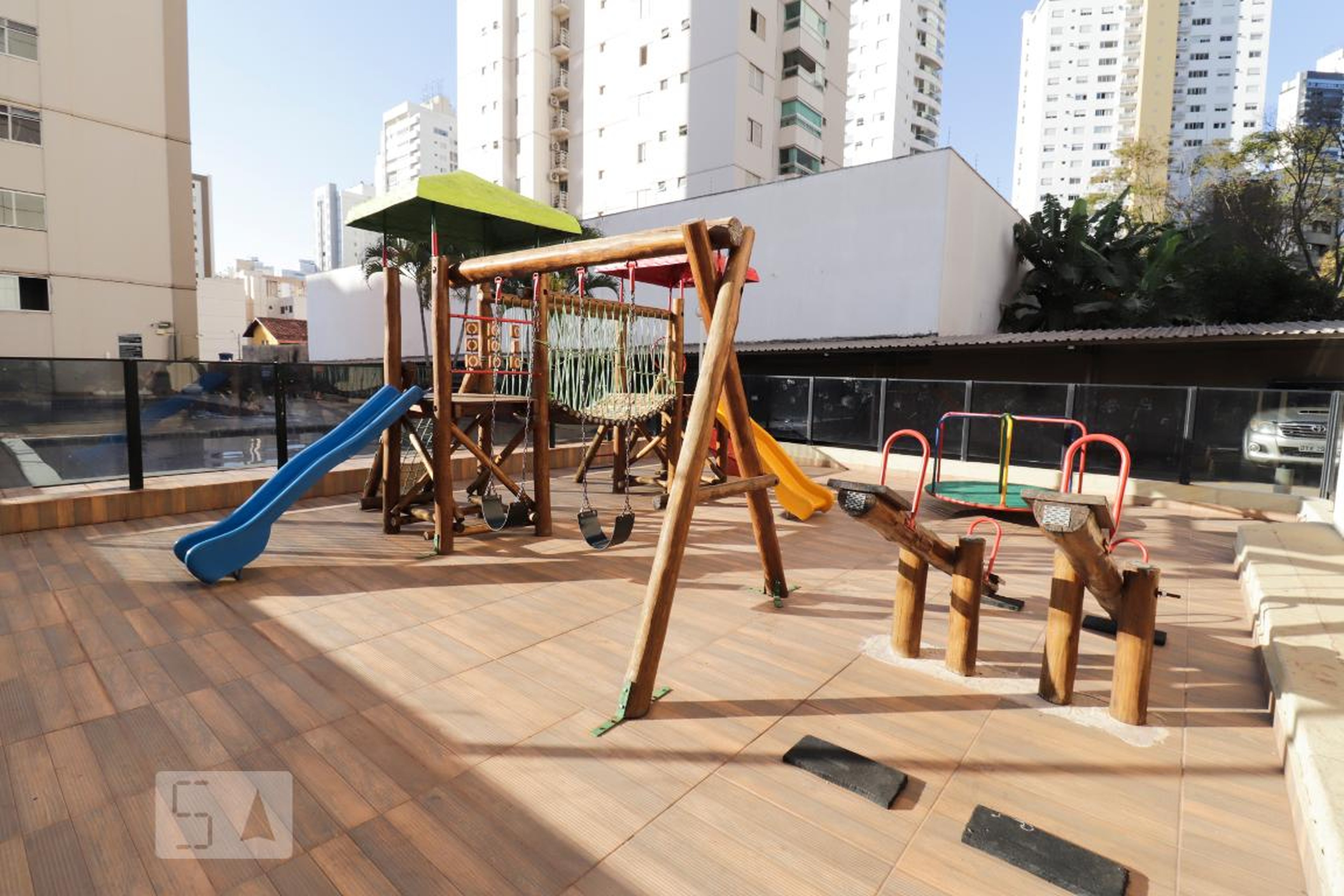Playground - Edifício Saint Hilaire