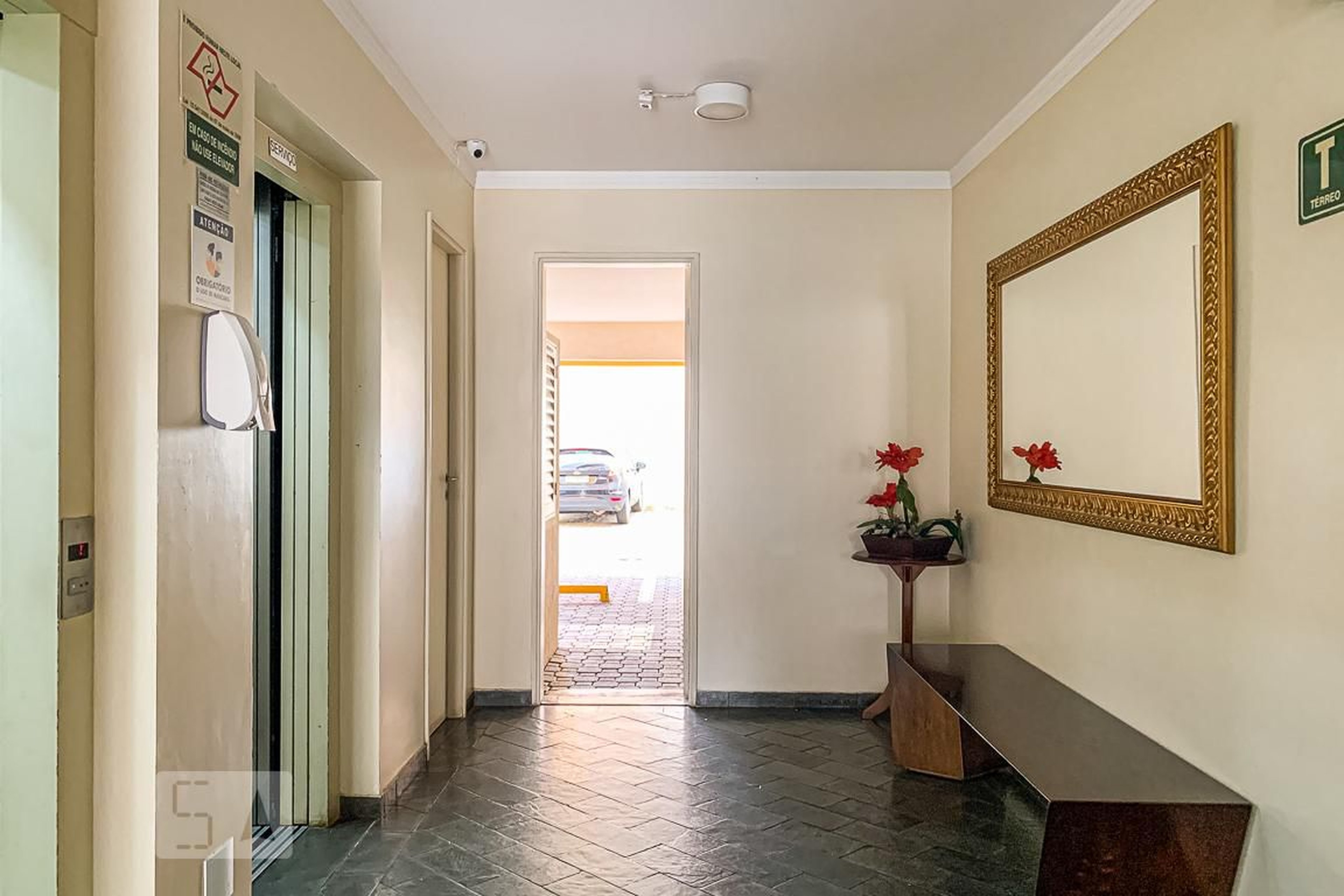 Hall - Miami Gardens