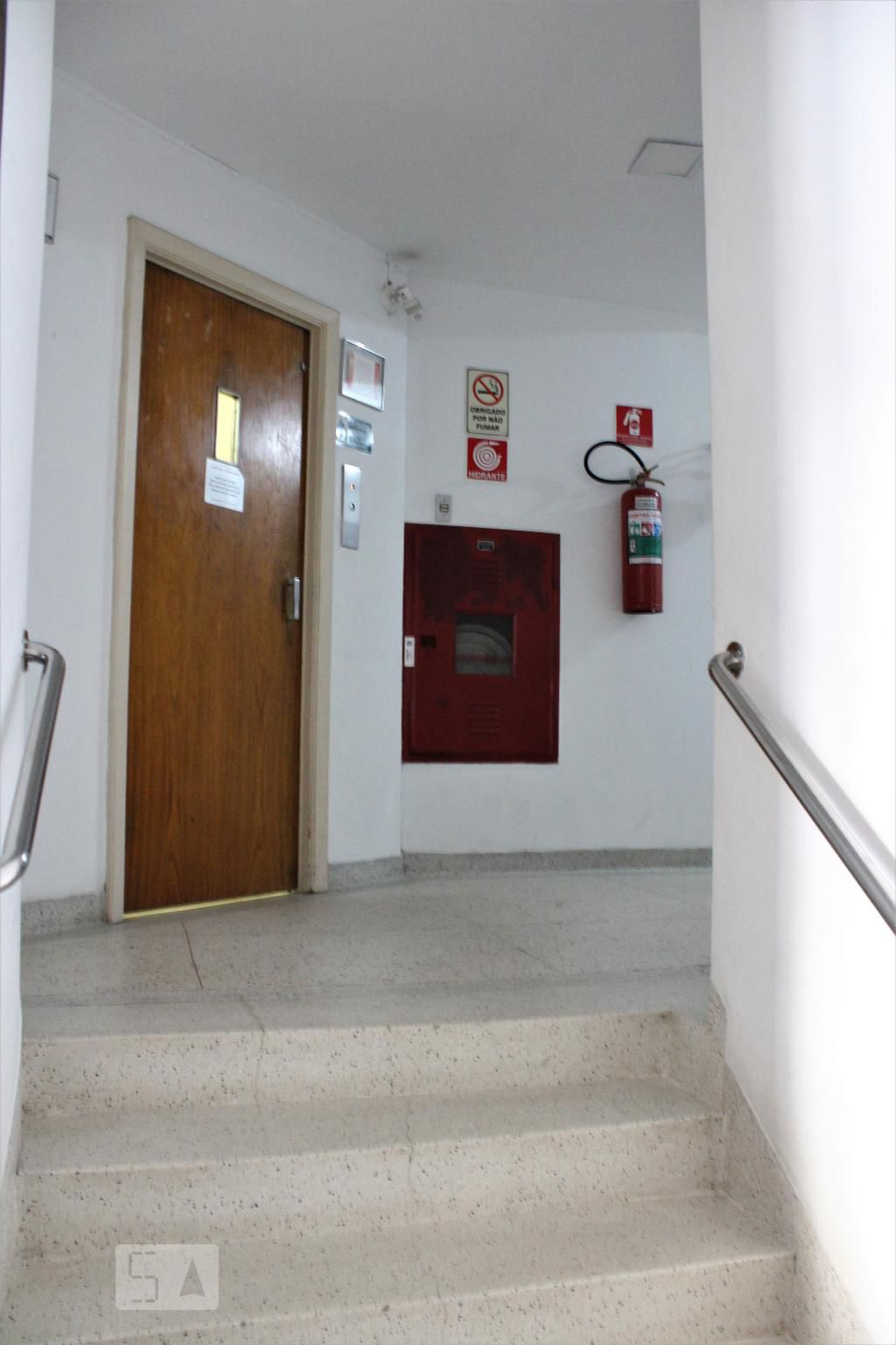 Hall - Marcos Sampaio Ferreira