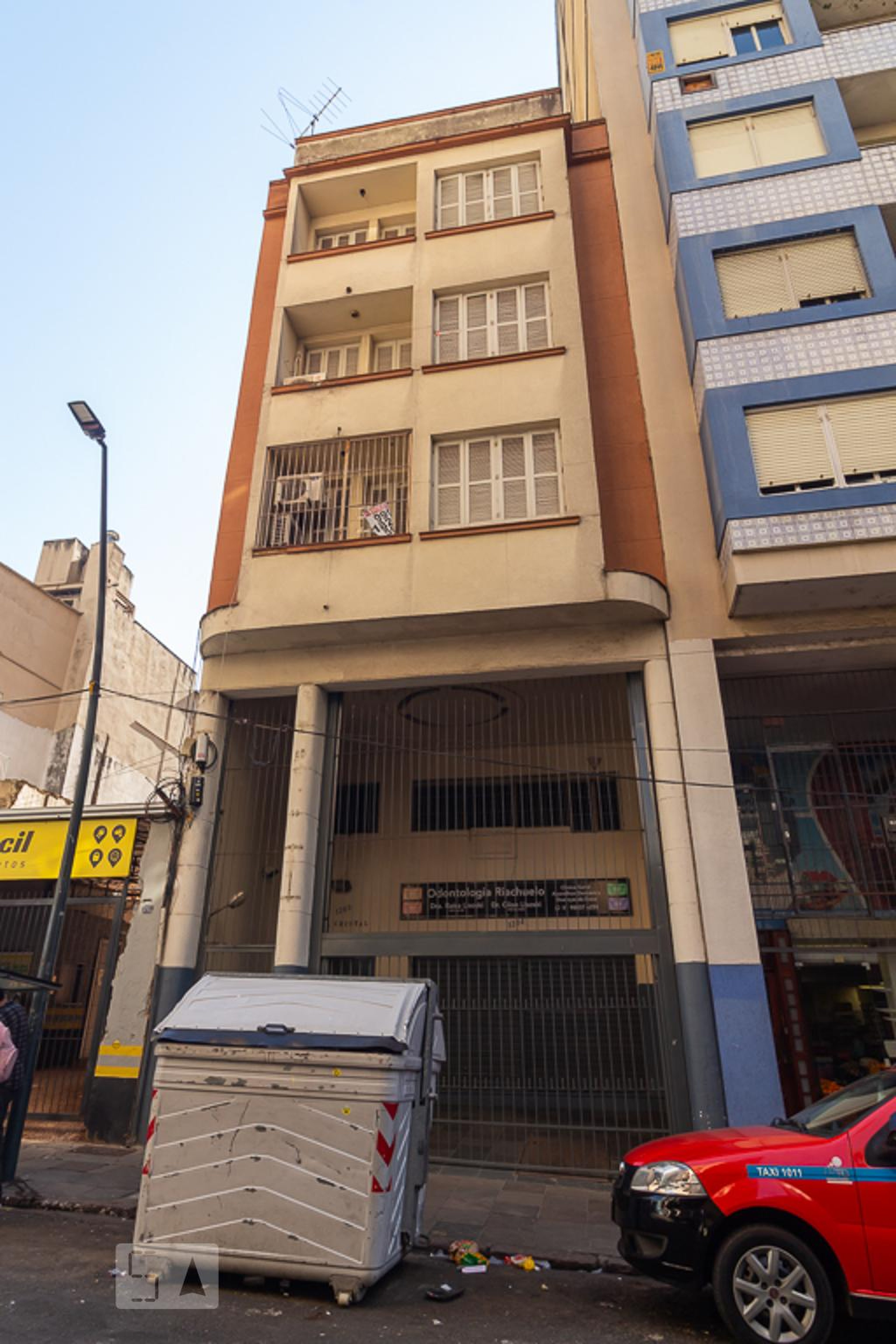 Fachada Condomínio em Rua Riachuelo, 1260