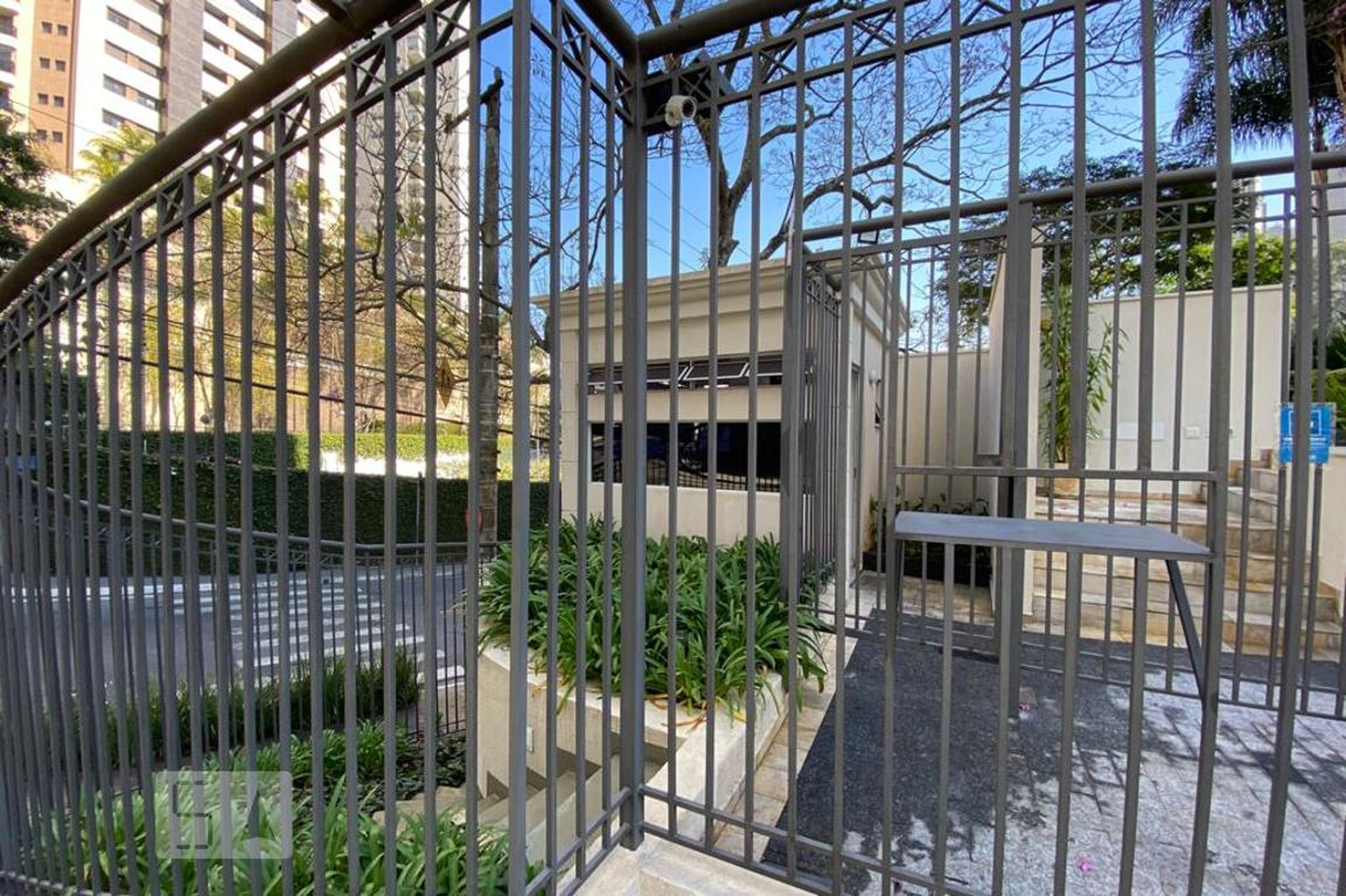 Entrada - Jardins do Portal