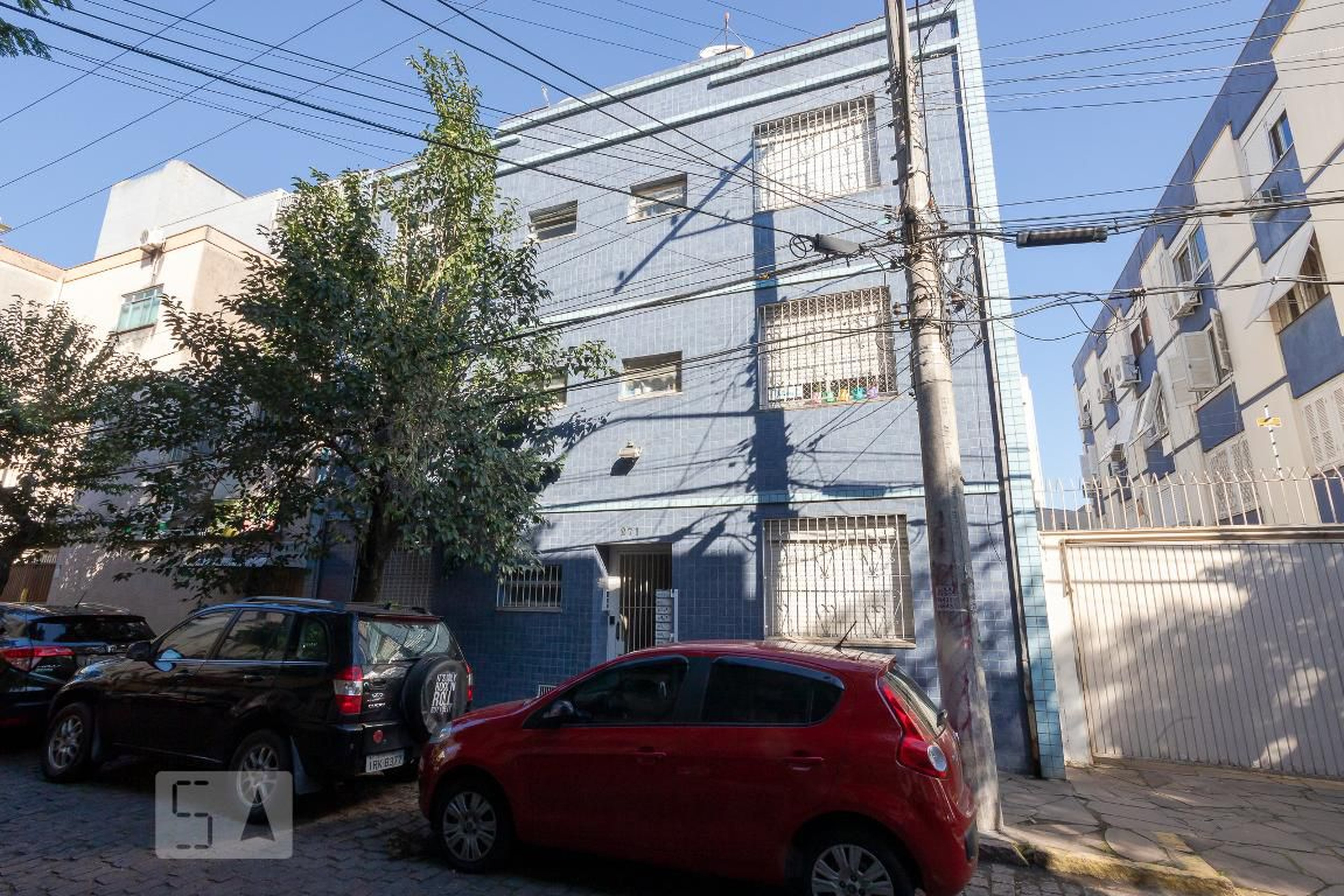 Fachada do Prédio Condomínio em Avenida Cauduro, 271