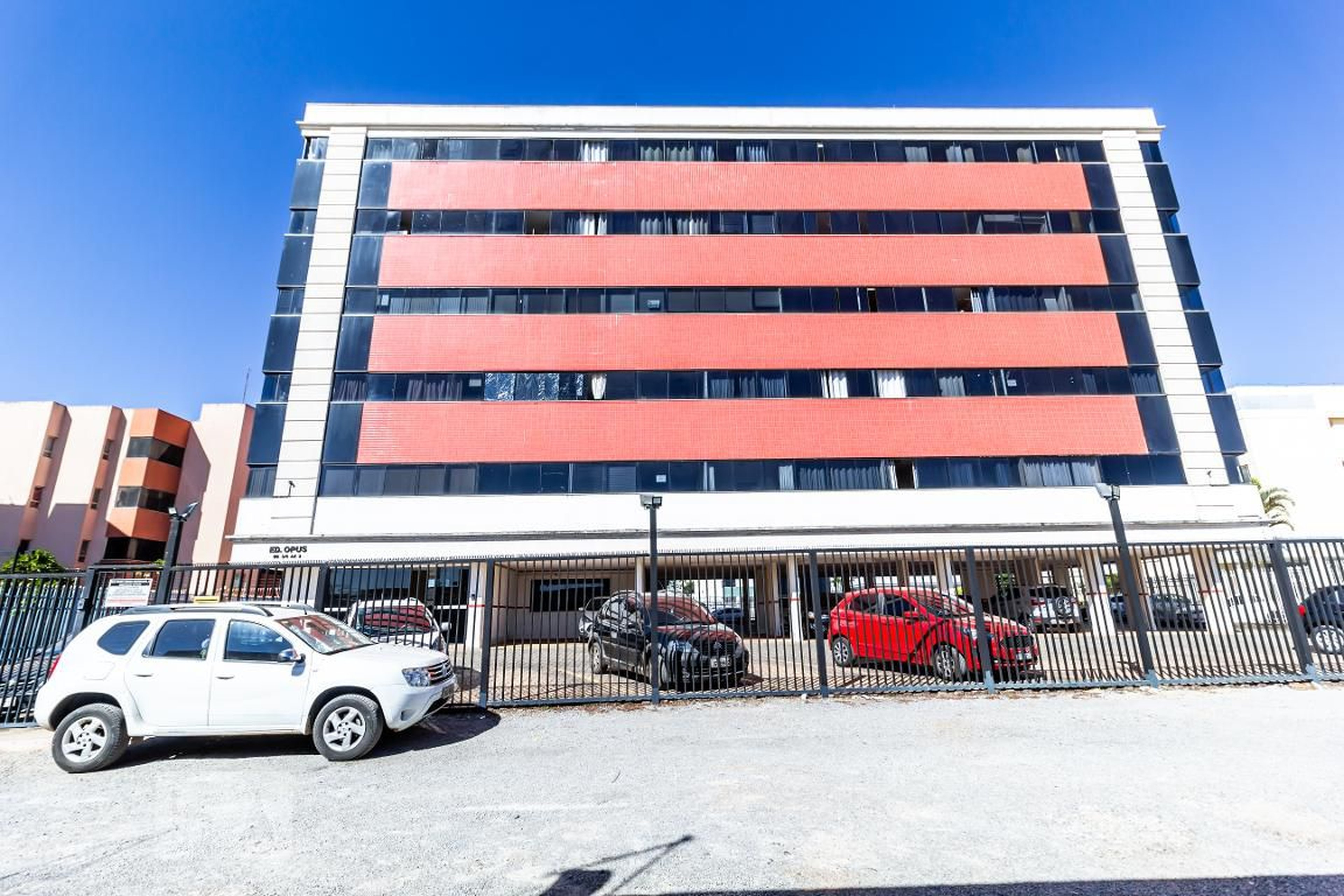 Fachada Residencial Ingrid