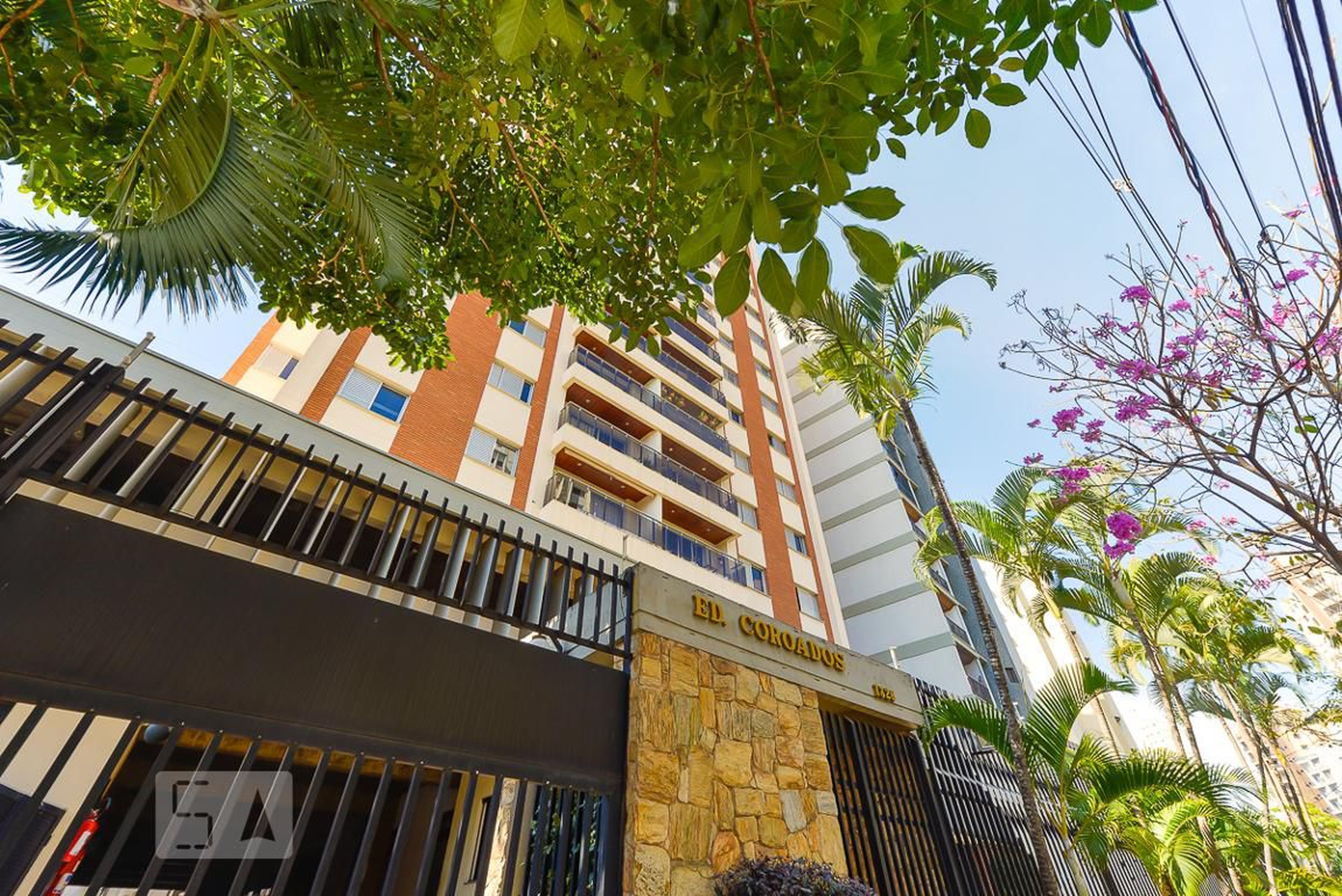 Fachada Condomínio em Avenida Princesa D'Oeste, 1326