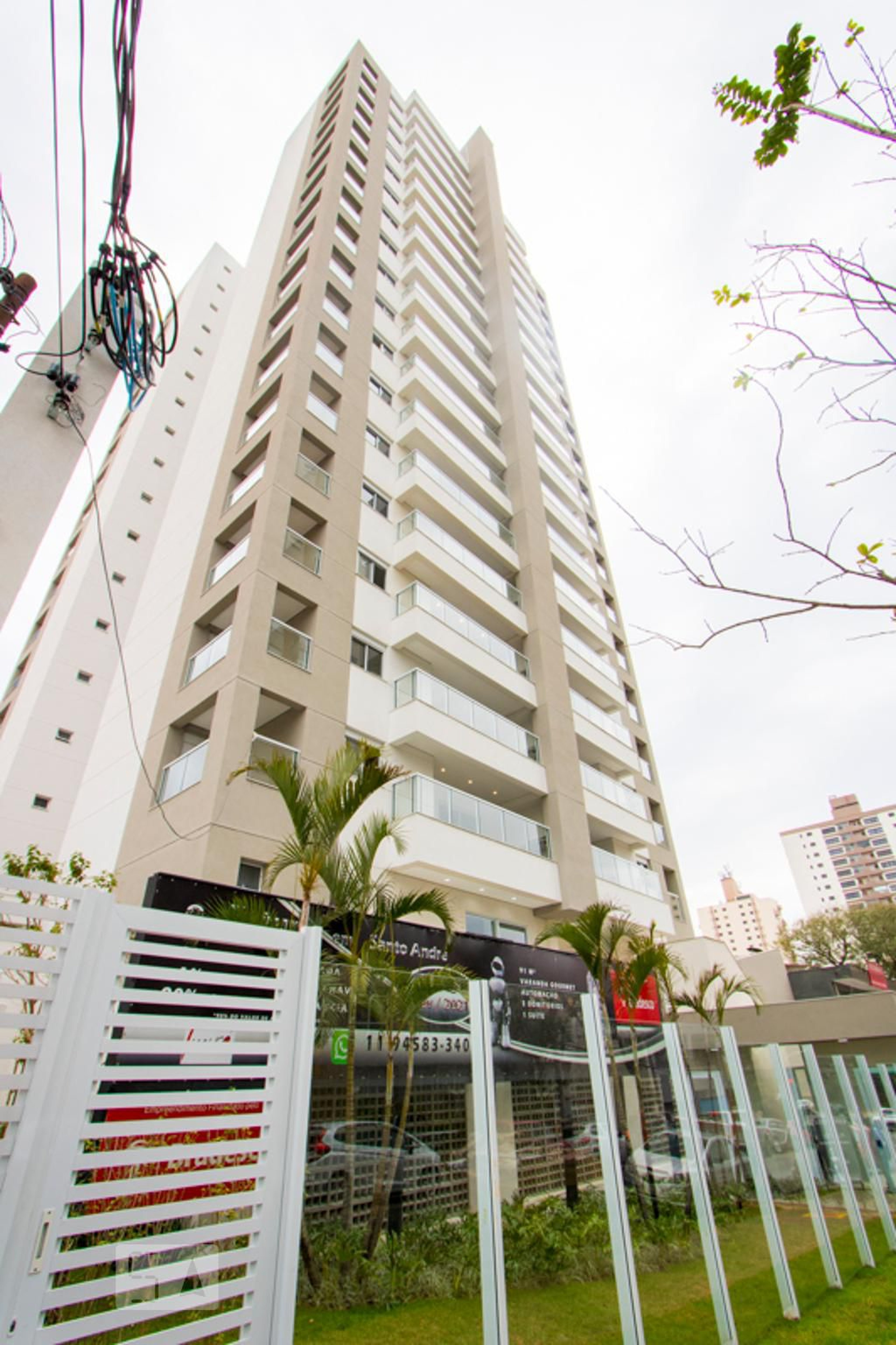 Fachada Condomínio Miró Parque