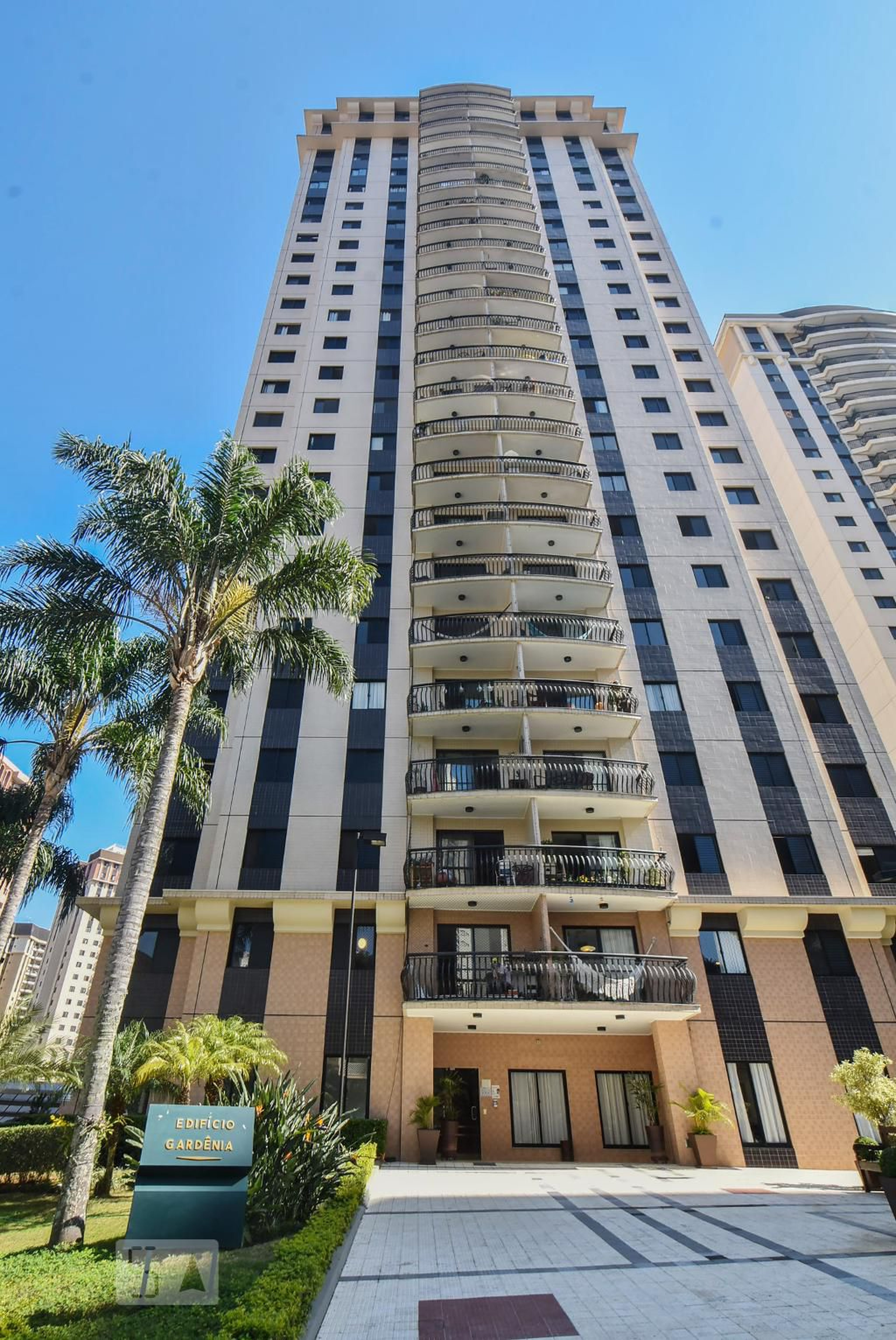 Prédio Condomínio Cabv