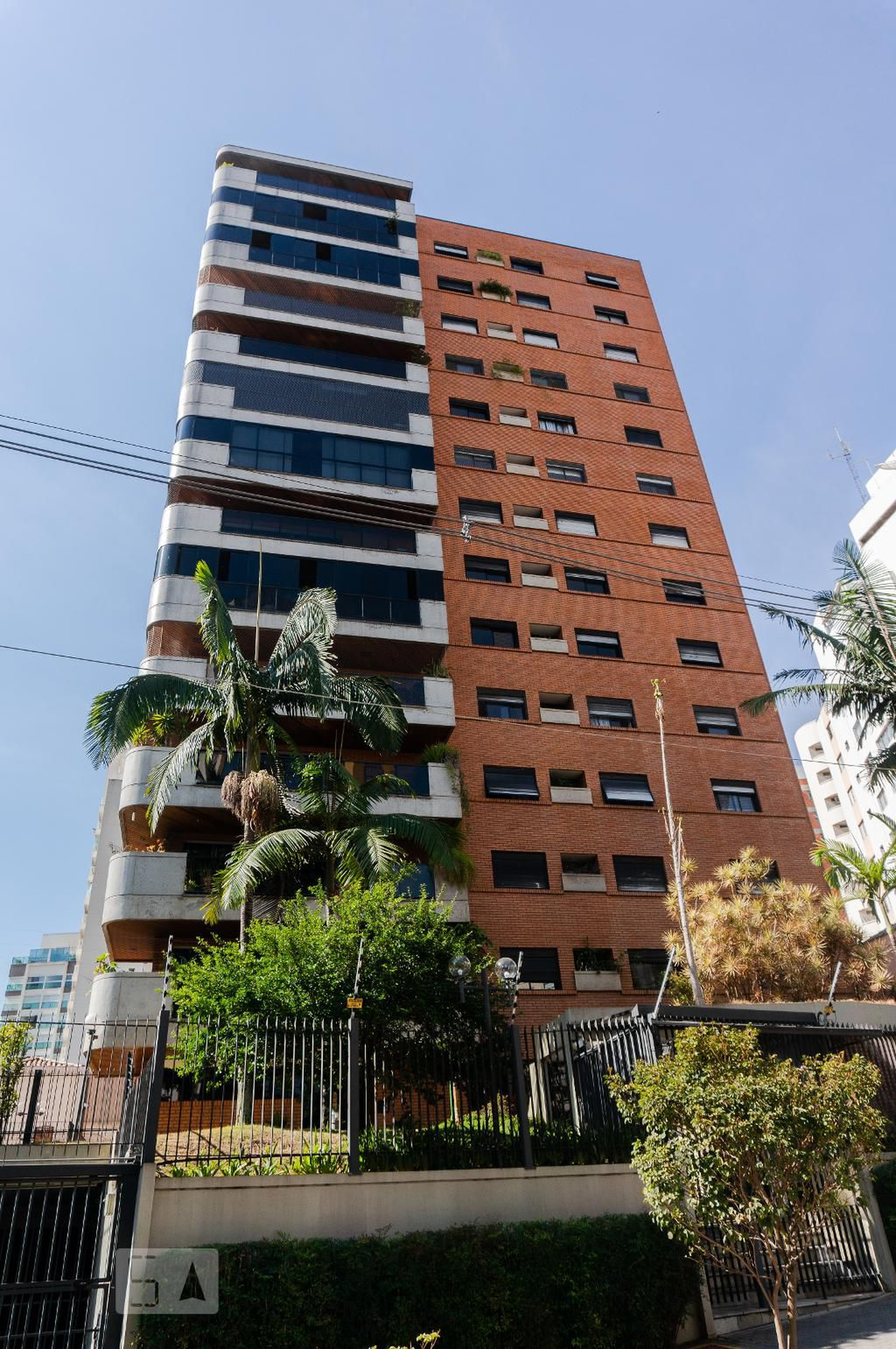 Fachada Condomínio Chamonix