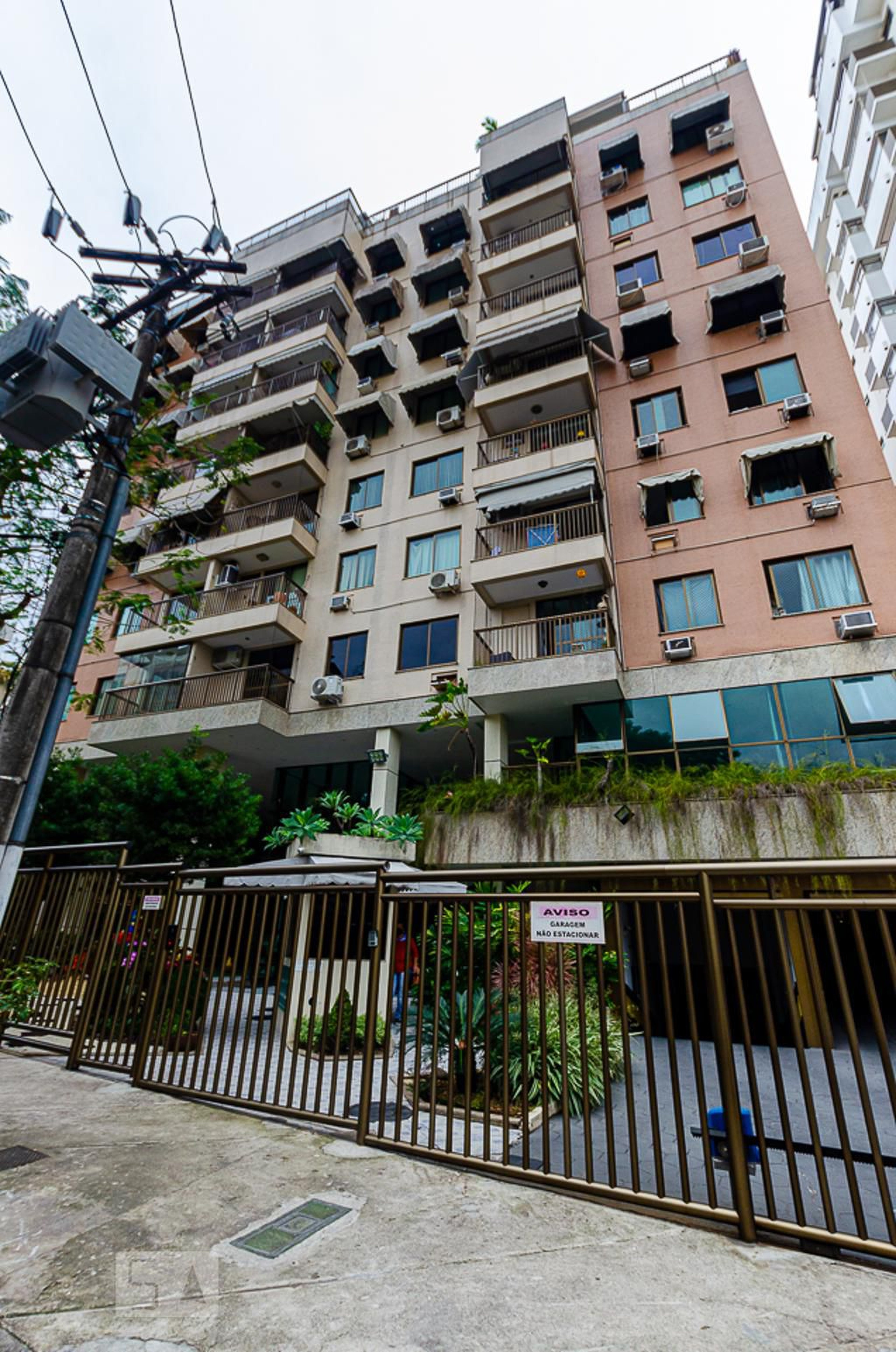 Fachada do Prédio Condomínio Belleville