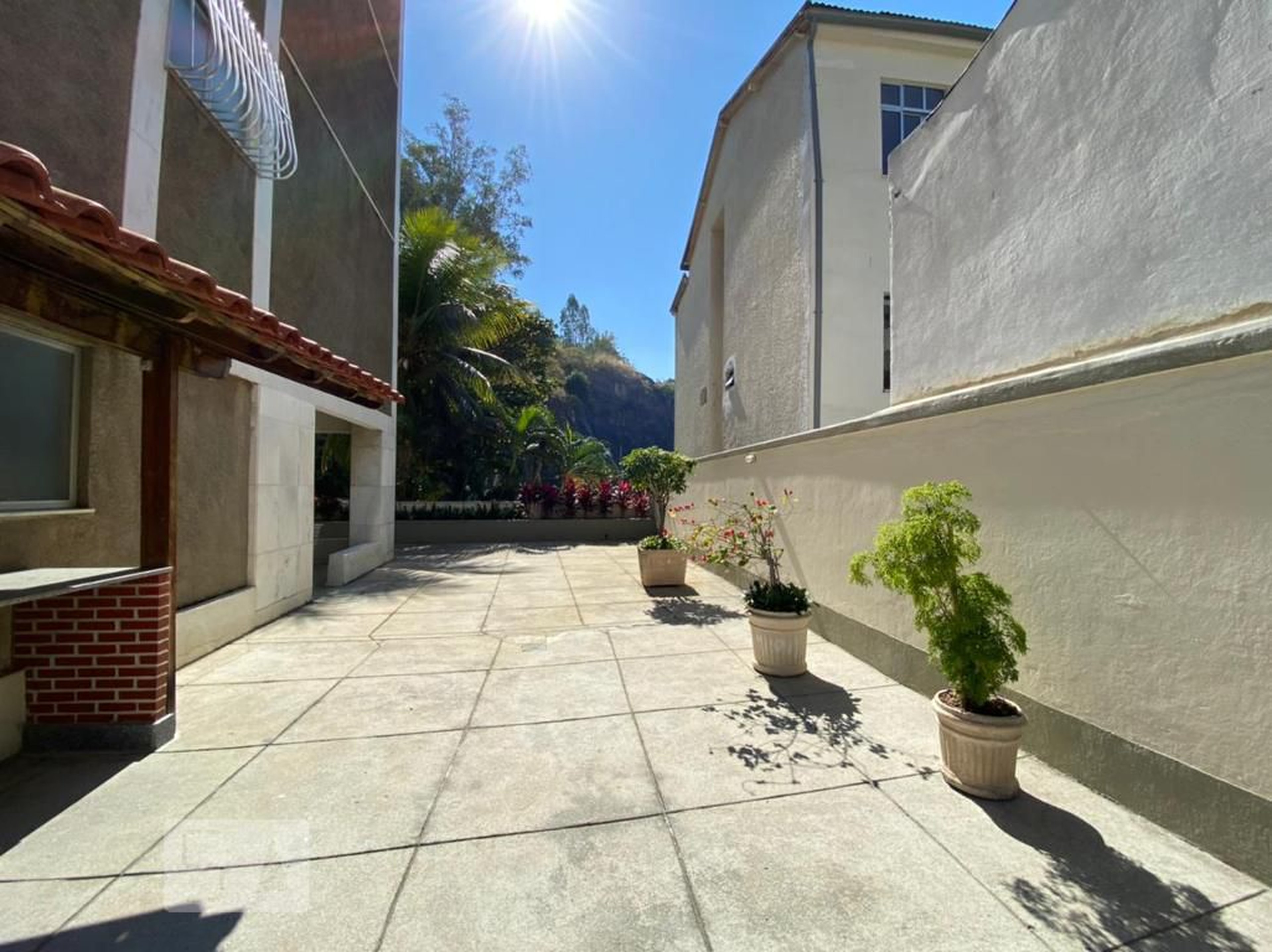 Área comum Condomínio em Rua Carvalho Alvim, 73