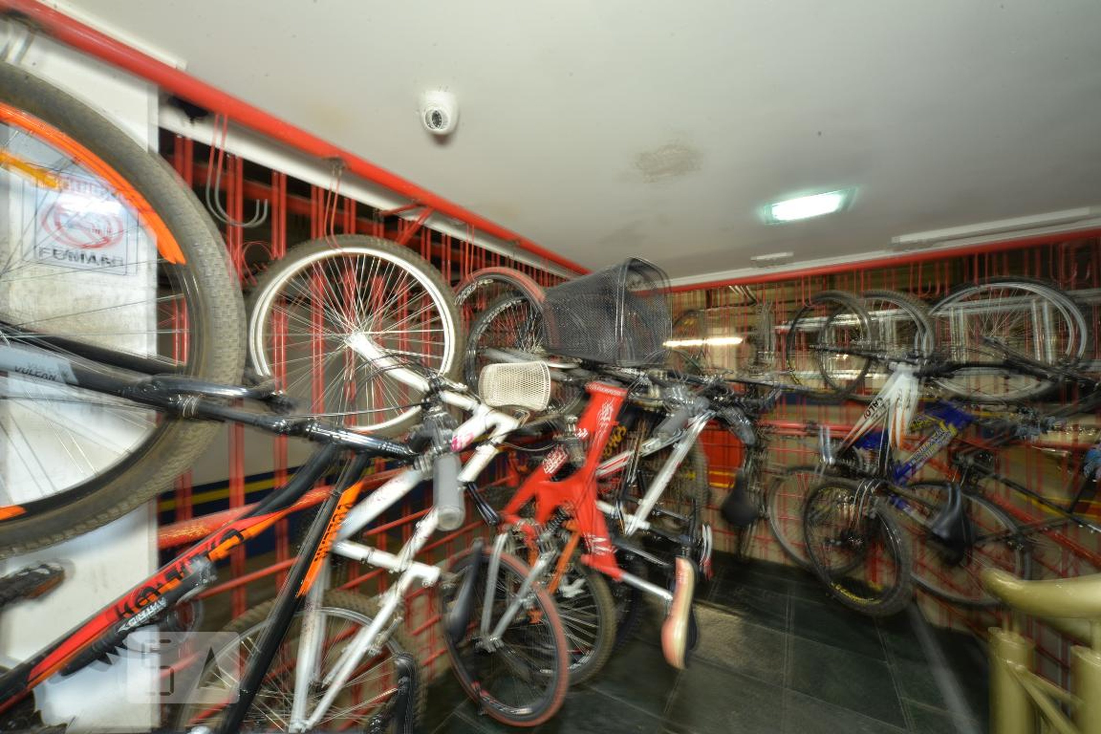 Bicicletário - Summer Park