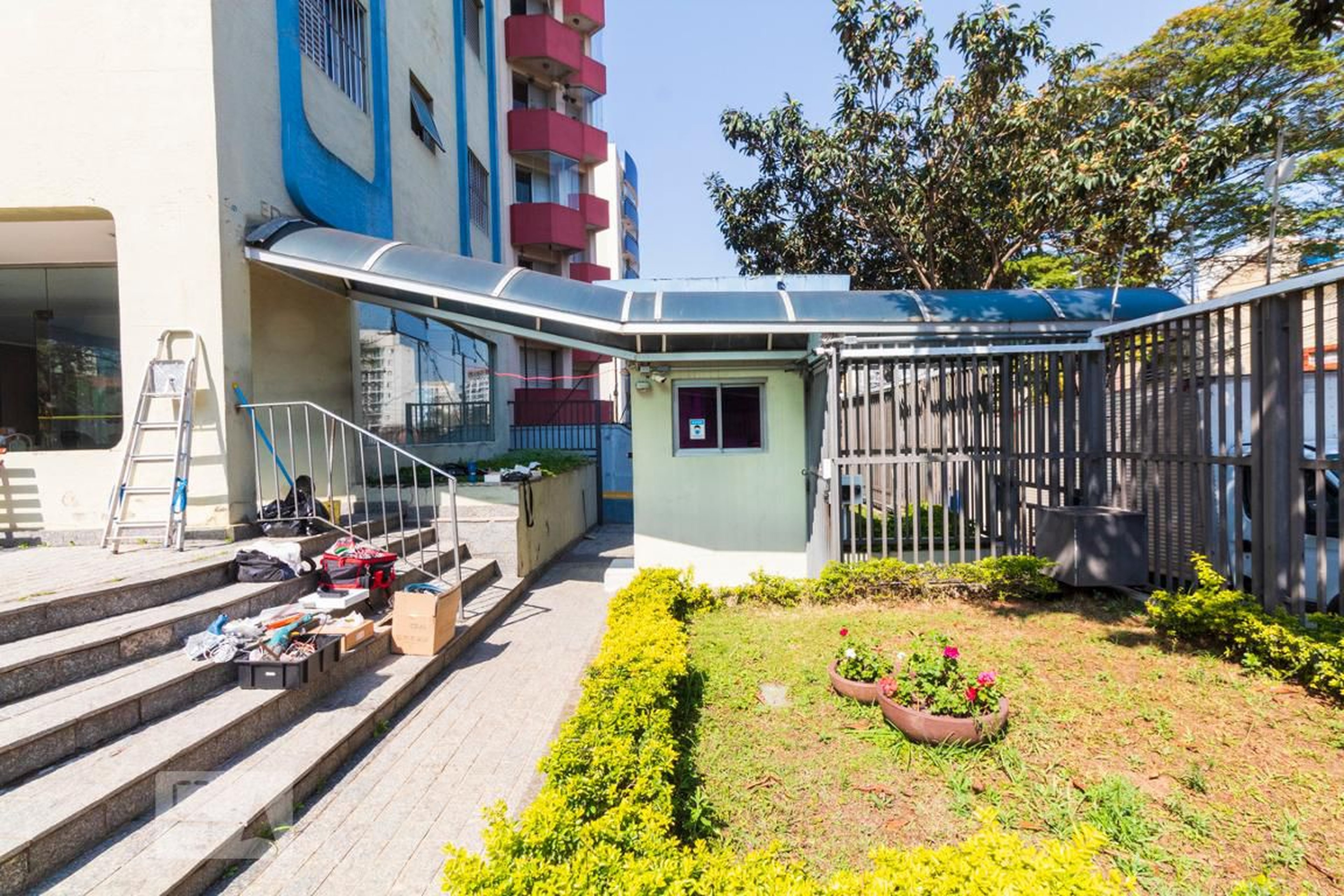 Entrada - Edifício Renata