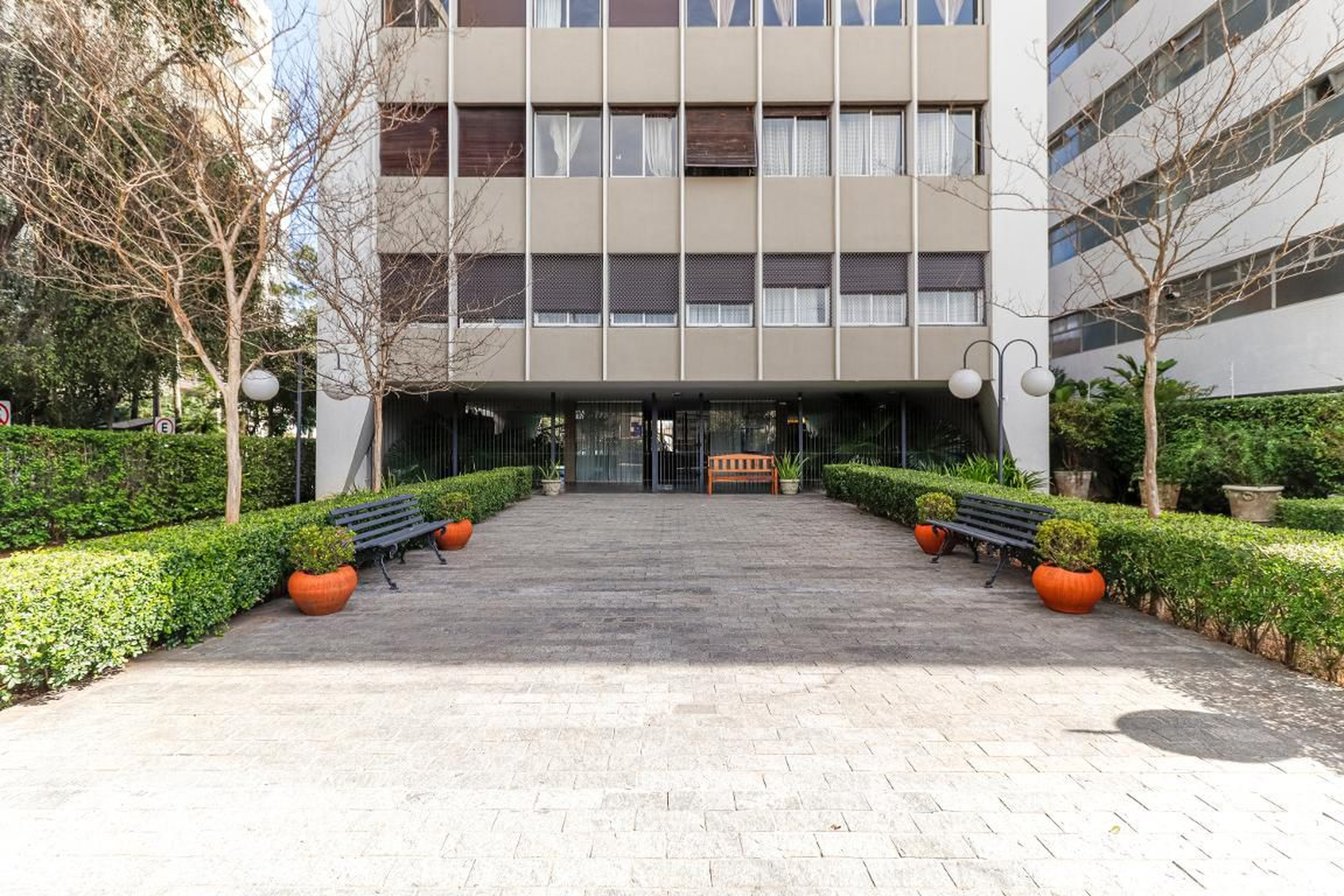 Entrada - Edifício Alvorada