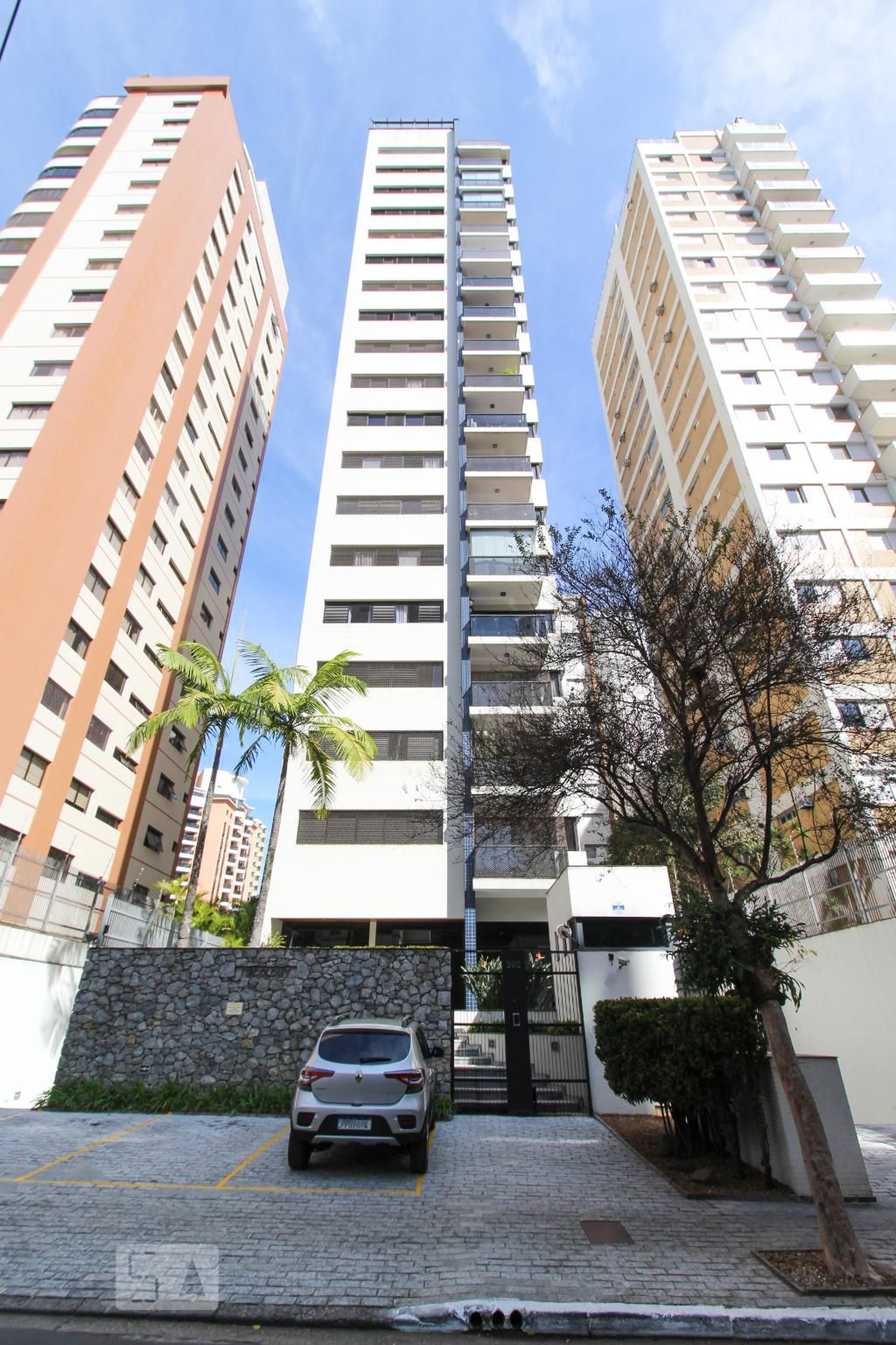 Fachada do Prédio Condomínio Itacolomy