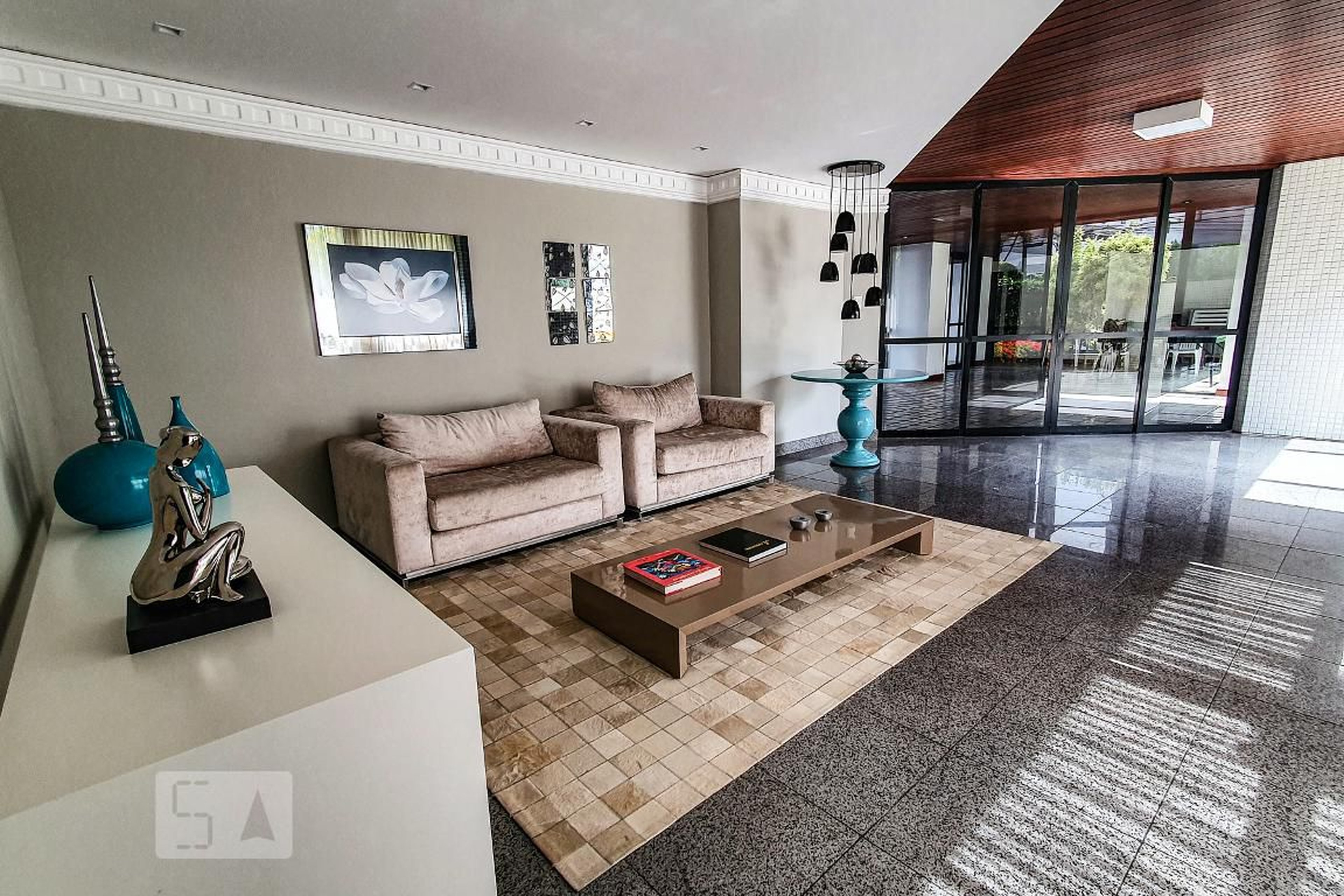 Área Comum - Augusto Ruchi