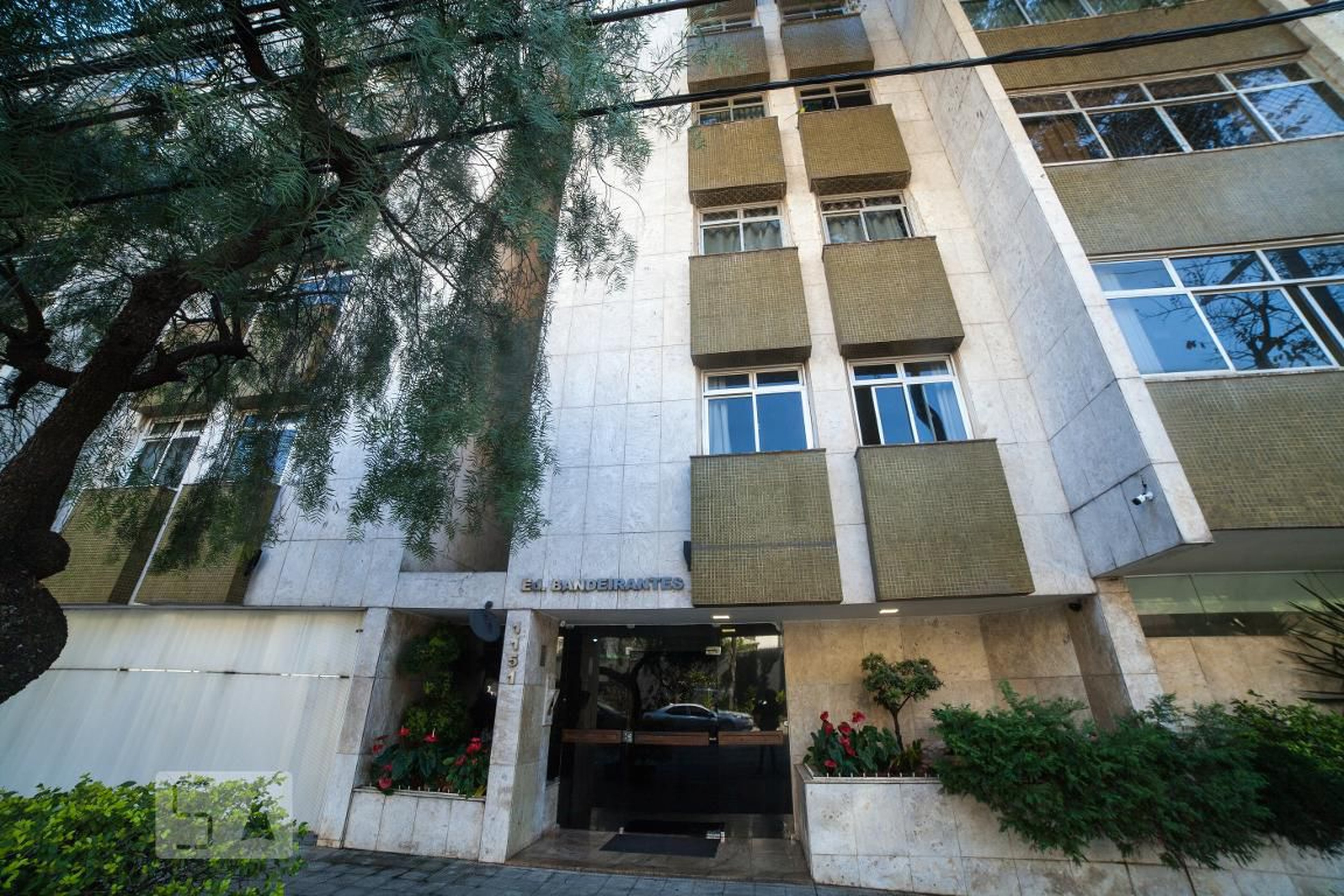 Fachada Condomínio em Avenida dos Bandeirantes, 1151